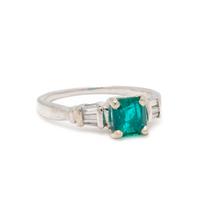 EMERALD AND DIAMOND RING