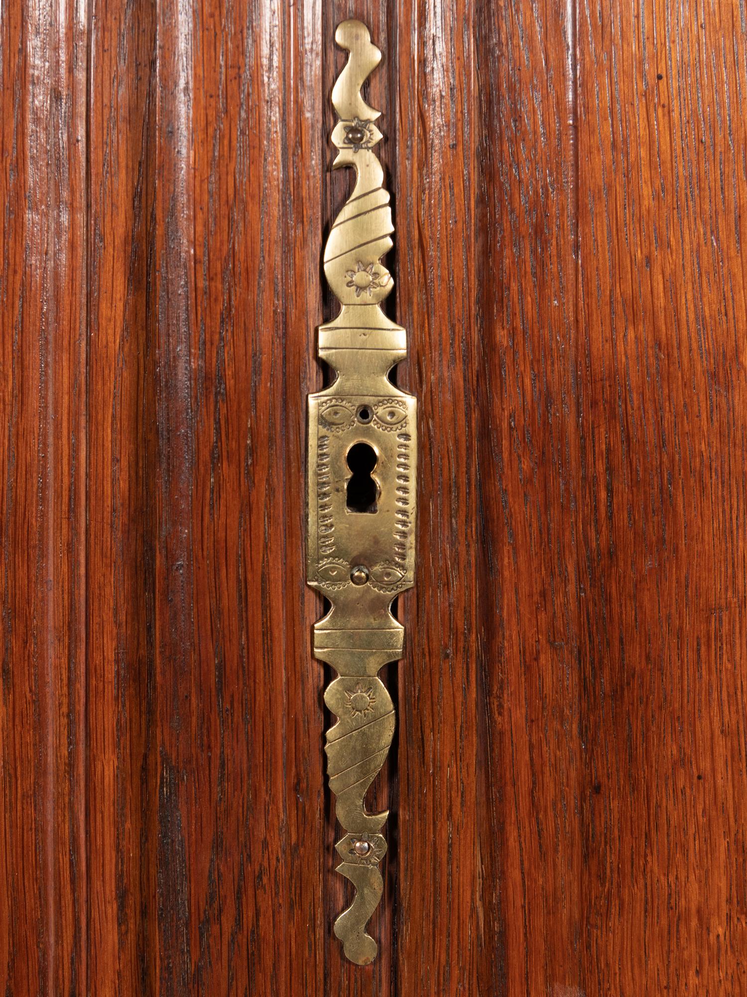 A French Provincial Oak Buffet à Deux Corps