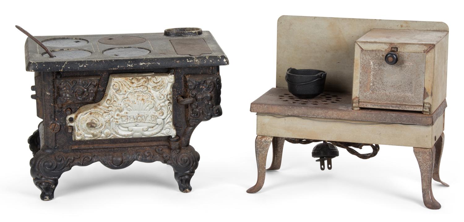A Collection of Twelve Salesman Sample Stoves Height of average stove 8 inches. — 19TH AND 20TH CENTURY