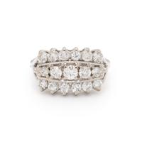 WHITE GOLD AND DIAMOND RING