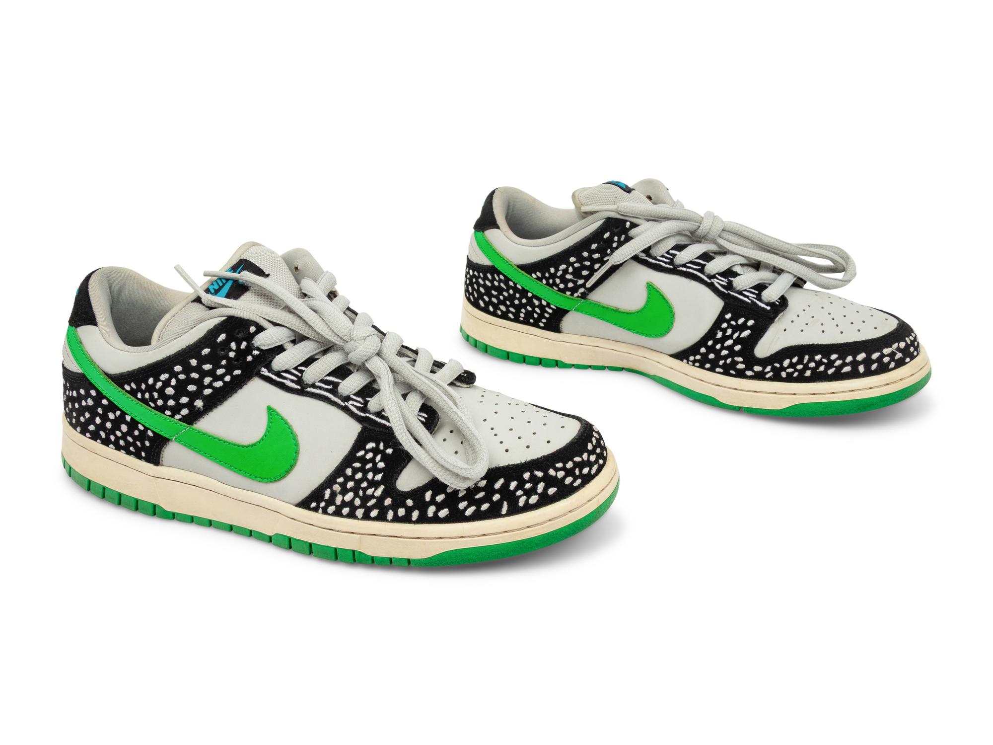Dunk Low Premium SB Loon