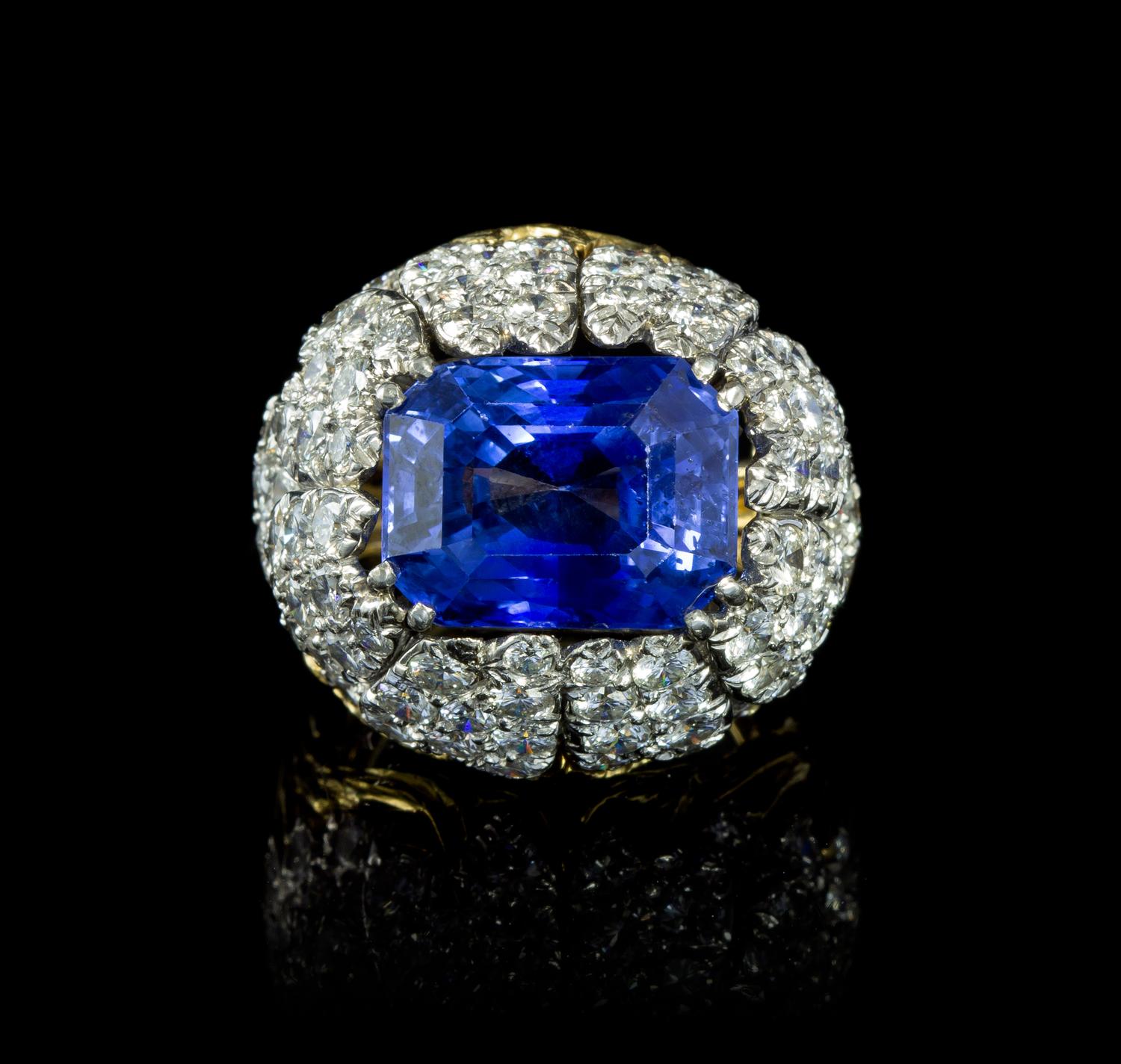 A Platinum, 18 Karat Yellow Gold, Sapphire and Diamond Ring, David Webb, 14.80 dwts.