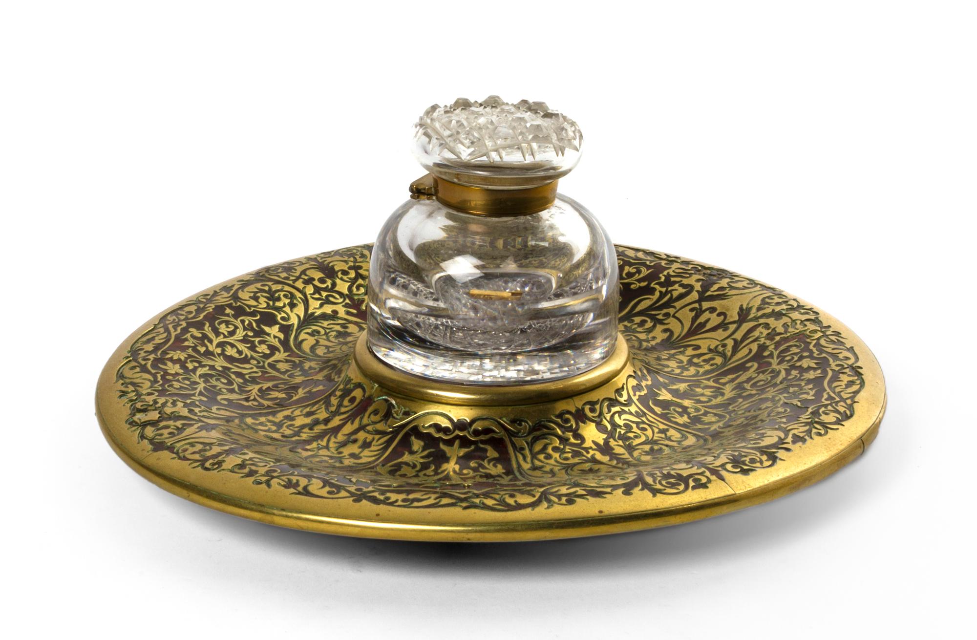 A Napoleon III Style Boulle Work Standish, Diameter overall 10 7/8 inches.
