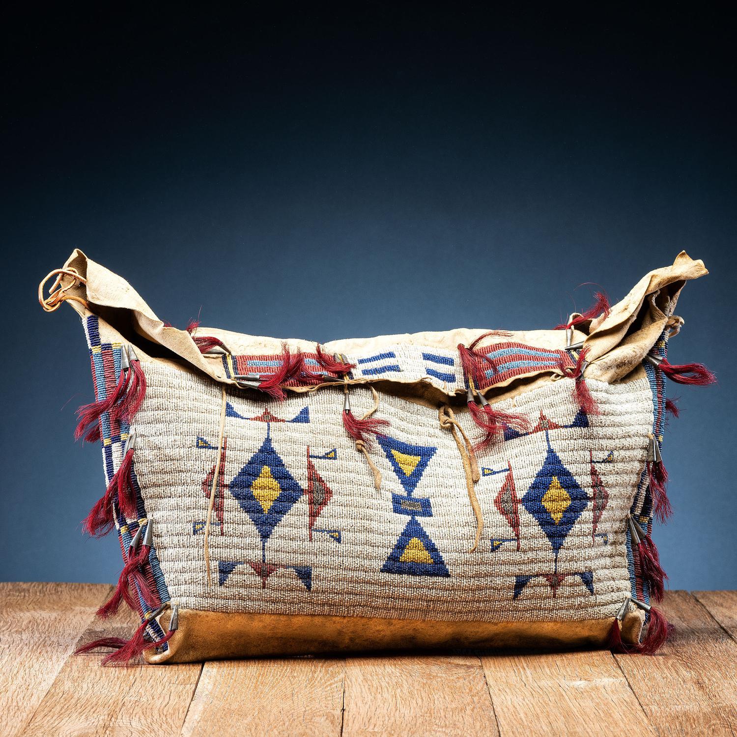 Sioux Beaded Hide Possible Bag
