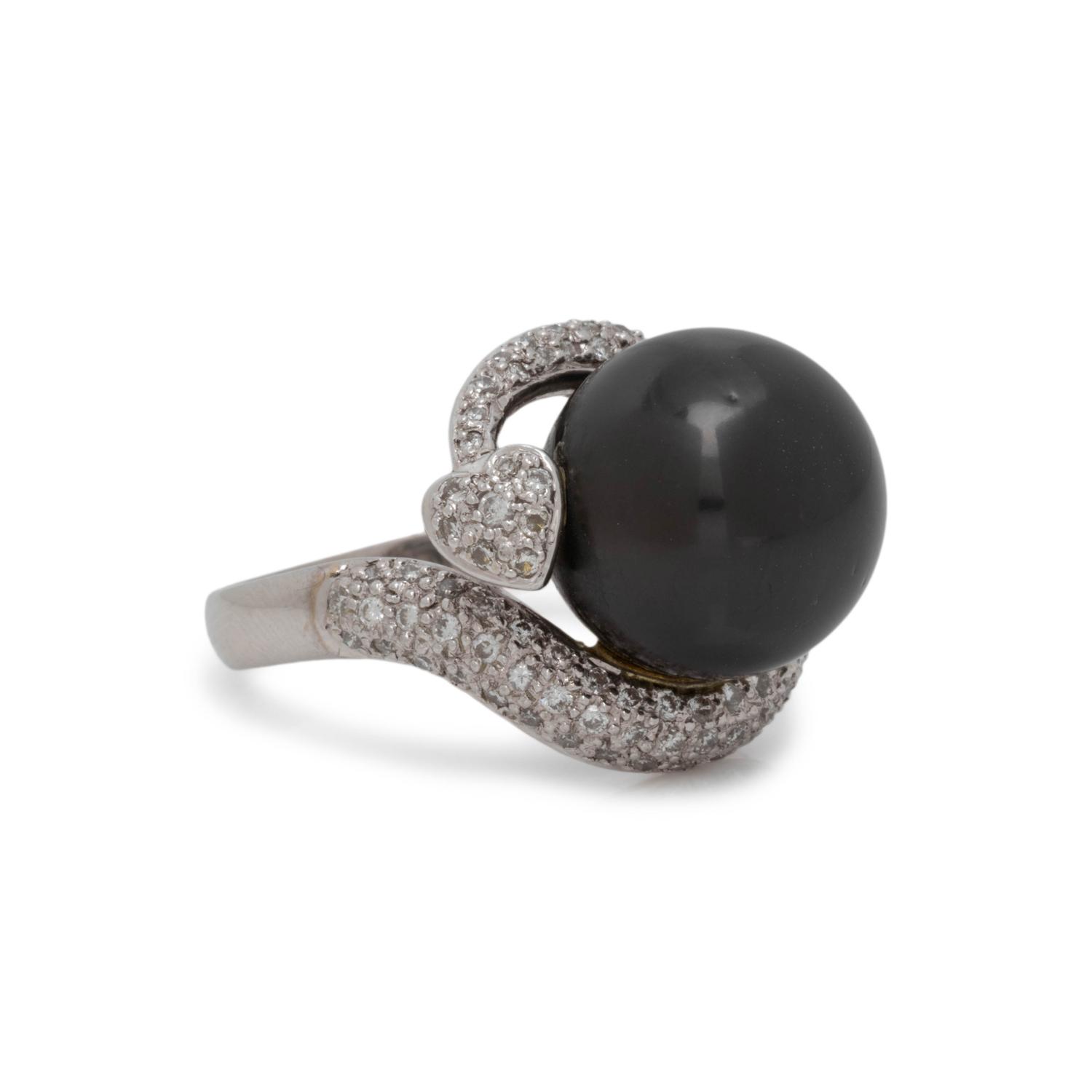 CULTURED TAHITIAN PEARL AND DIAMOND RING
