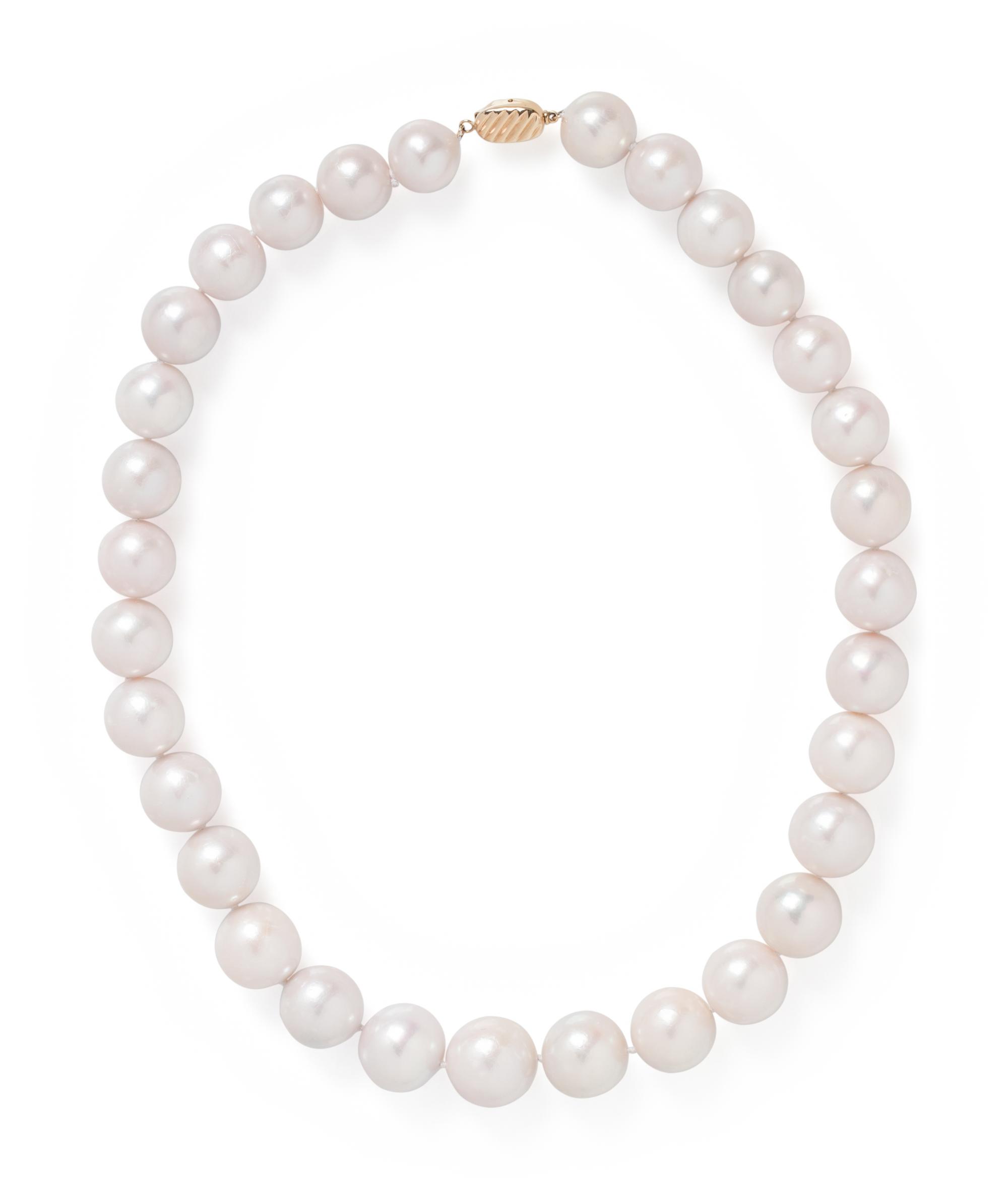 CULTURED SOUTH SEA PEARL NECKLACE