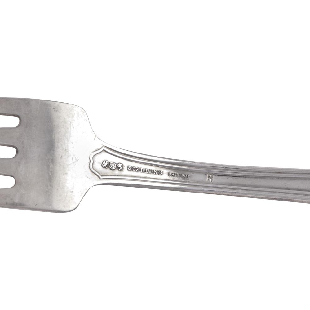 A Cased Sterling Silver Flatware Service in the "Hepplewhite" Pattern