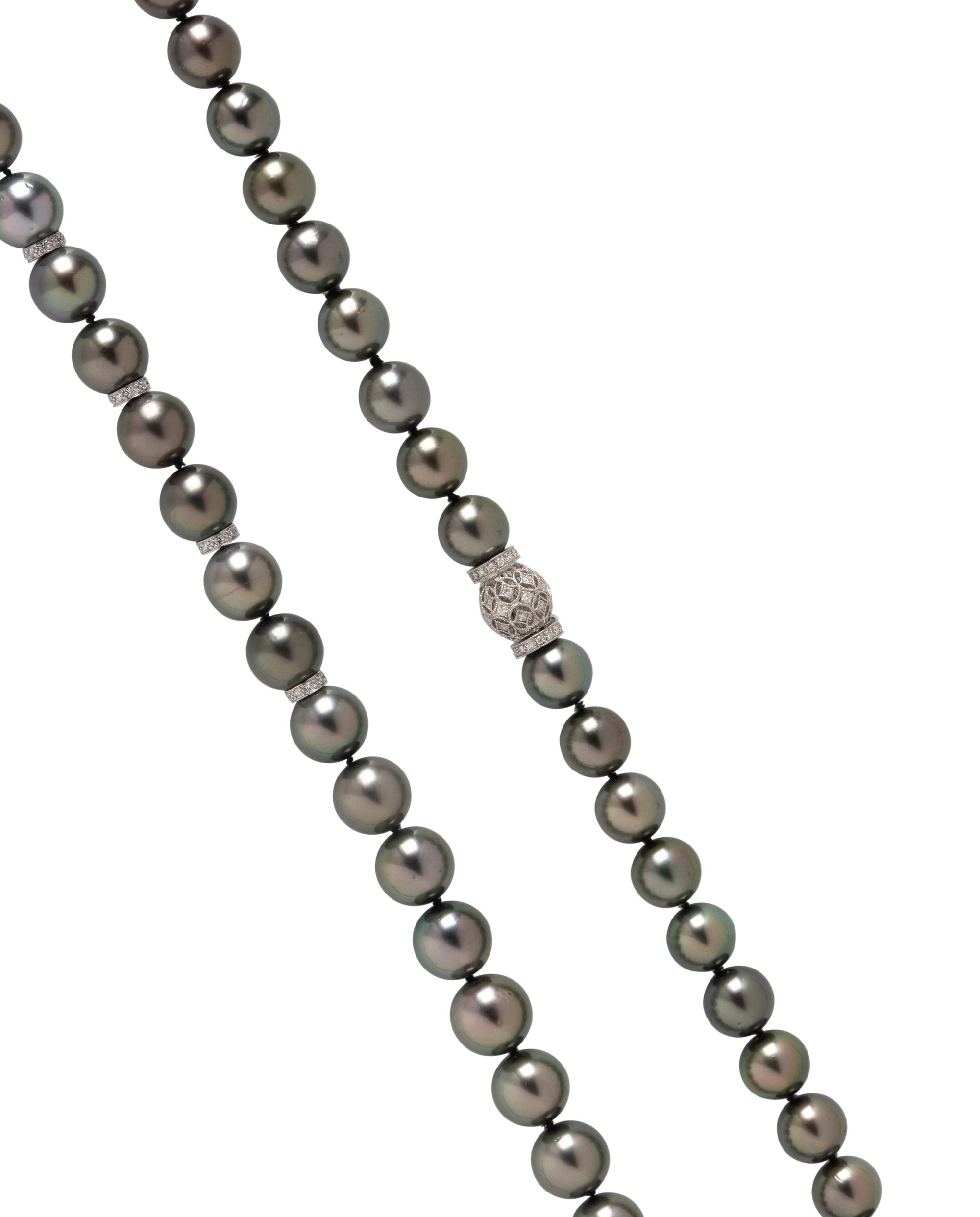 TAHITIAN CULTURED PEARL AND DIAMOND NECKLACE