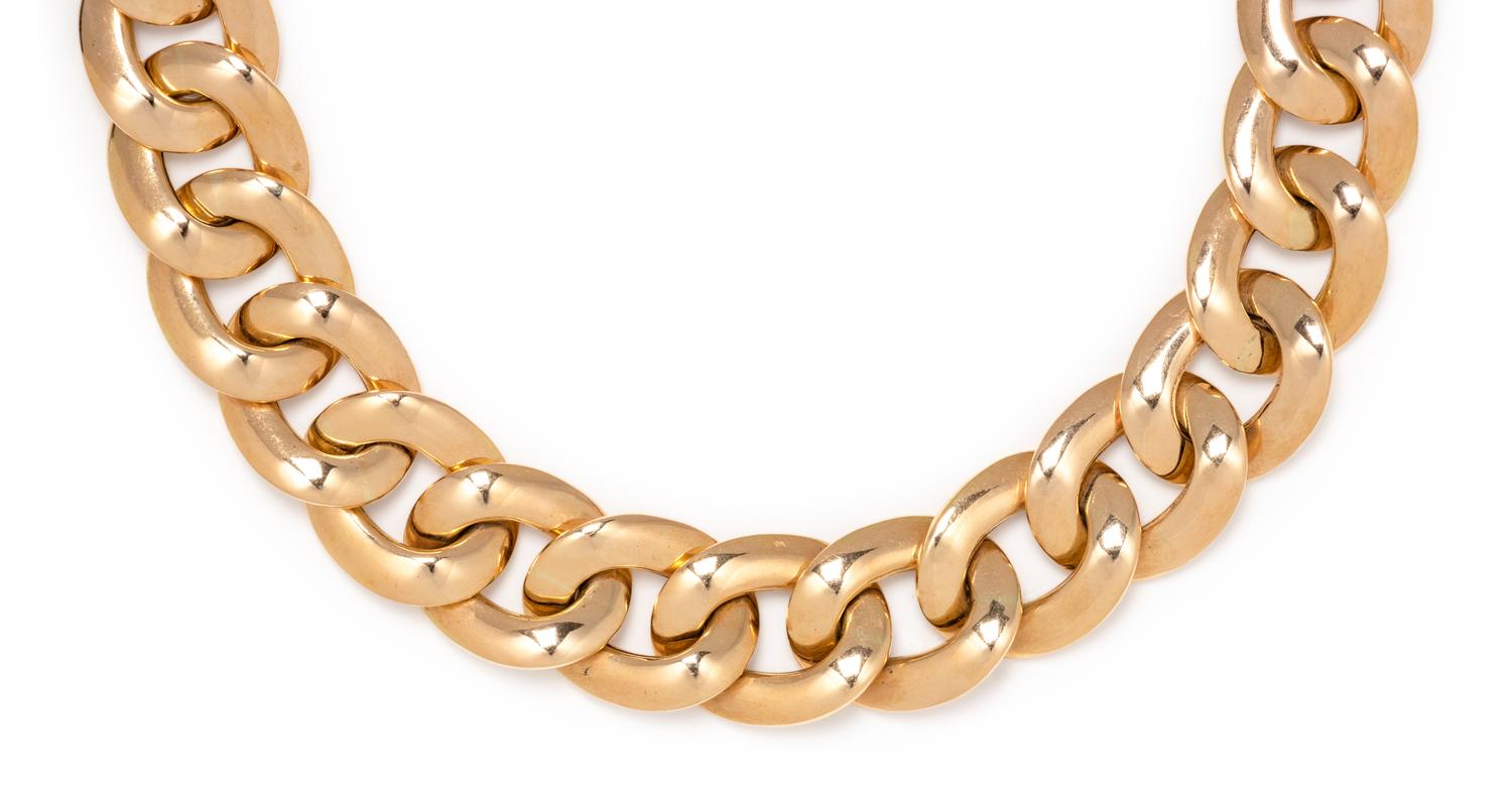 YELLOW GOLD NECKLACE