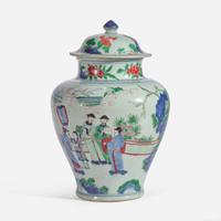 A Chinese wucai-decorated porcelain jar and cover 五彩盖罐 17th century ????