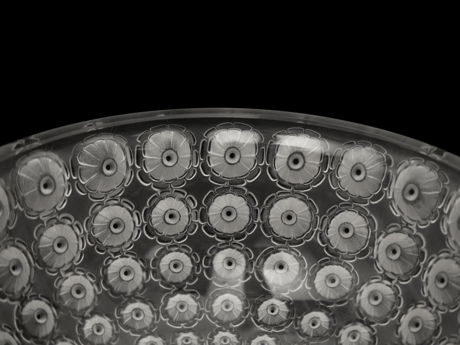 A Lalique Nemours Bowl