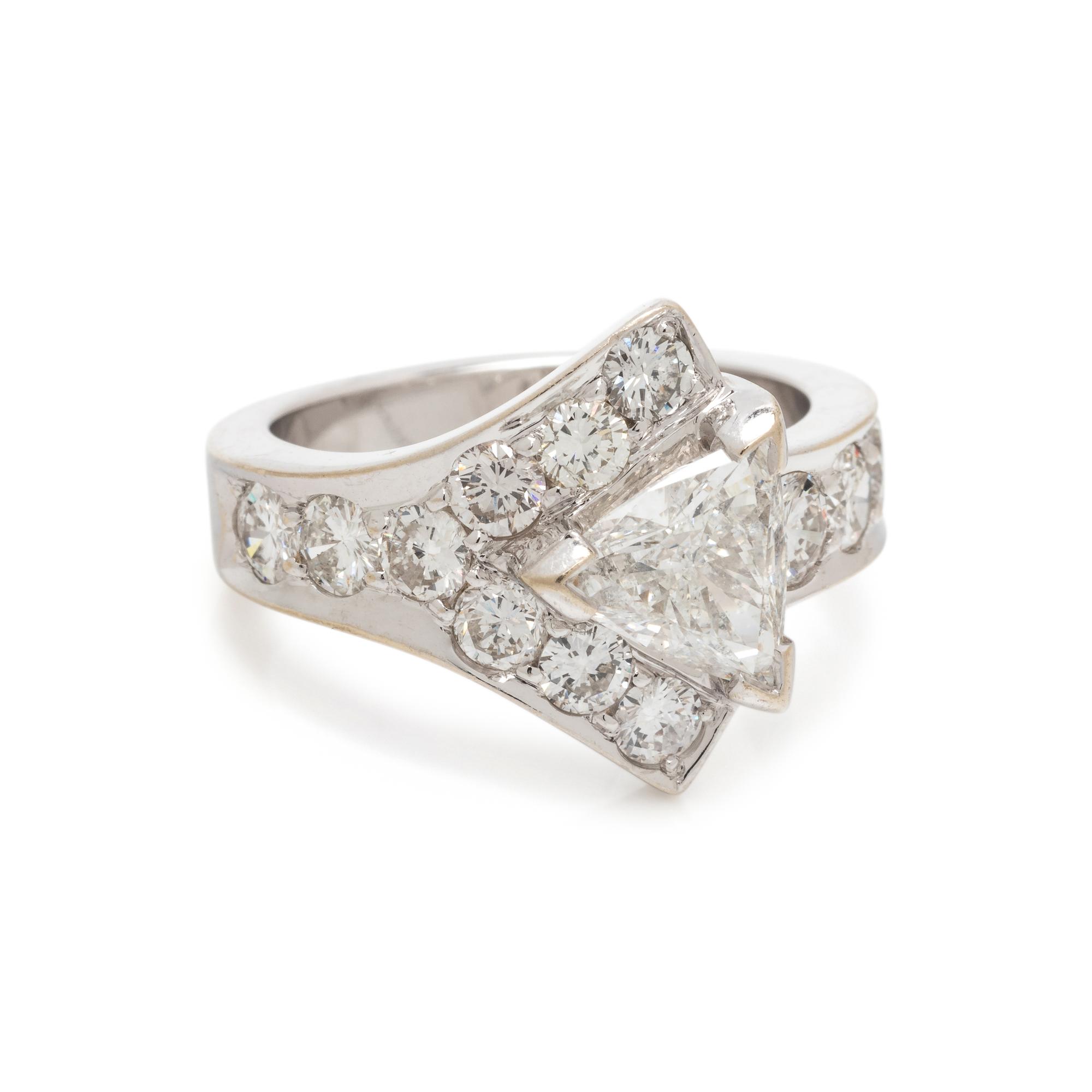 DIAMOND RING