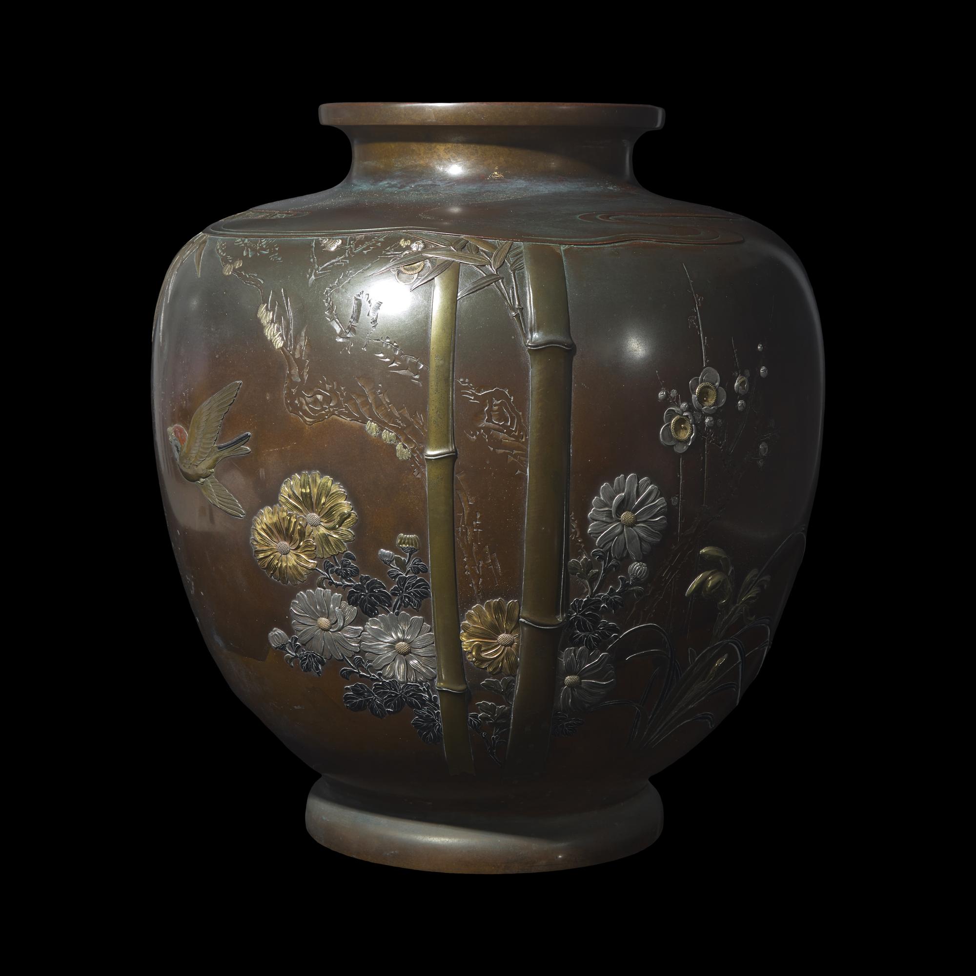 A Large Japanese Mixed-Metal 'Birds, Chrysanthemums and Bamboo' Vase, Meiji/Taisho Period 日本明治/大正時代 銅嵌銀鎏金花鳥圖罐