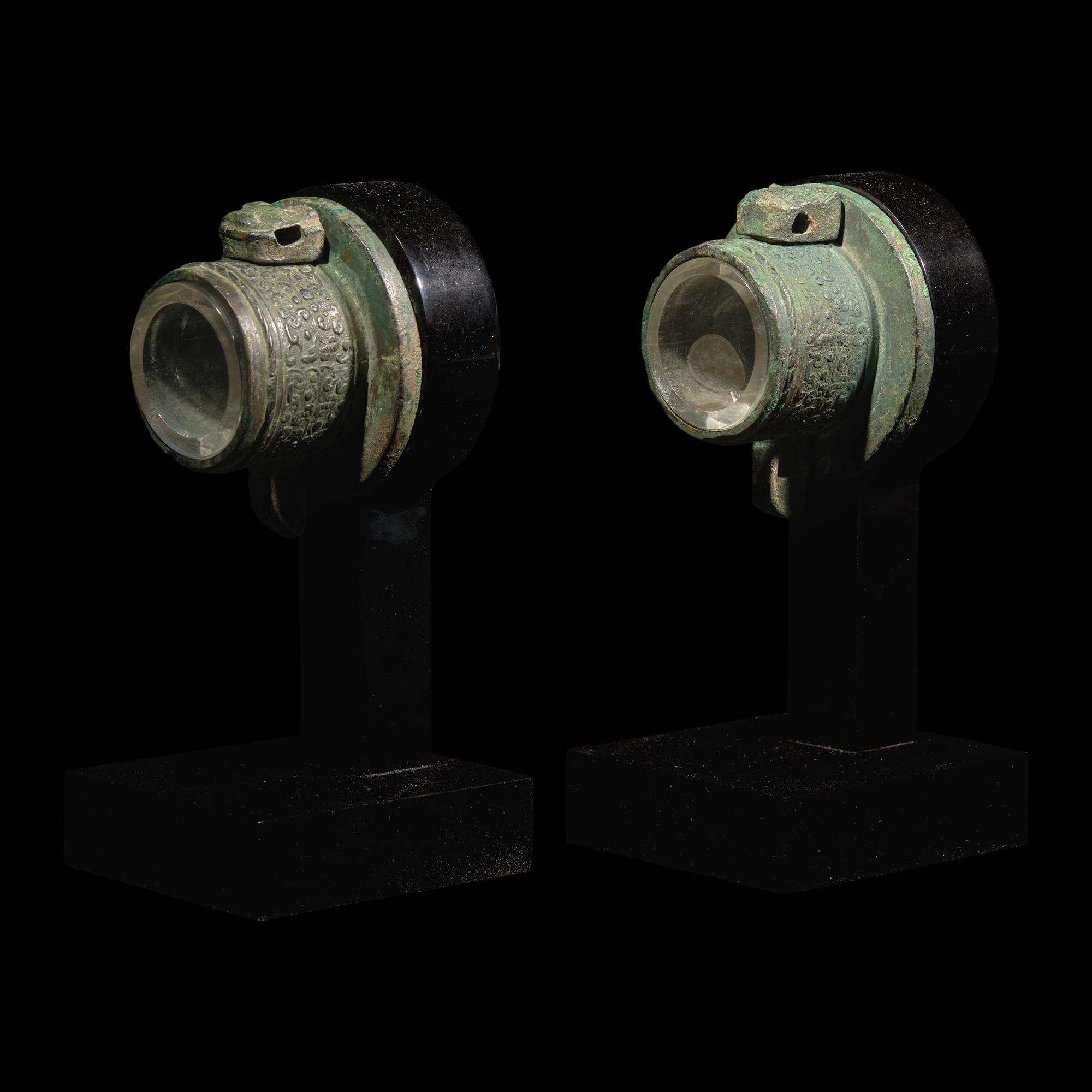 A Pair of Chinese Bronze Chariot Fittings, Warring States Period/Han Dynasty 戰國-漢 青銅獸面紋車 軎