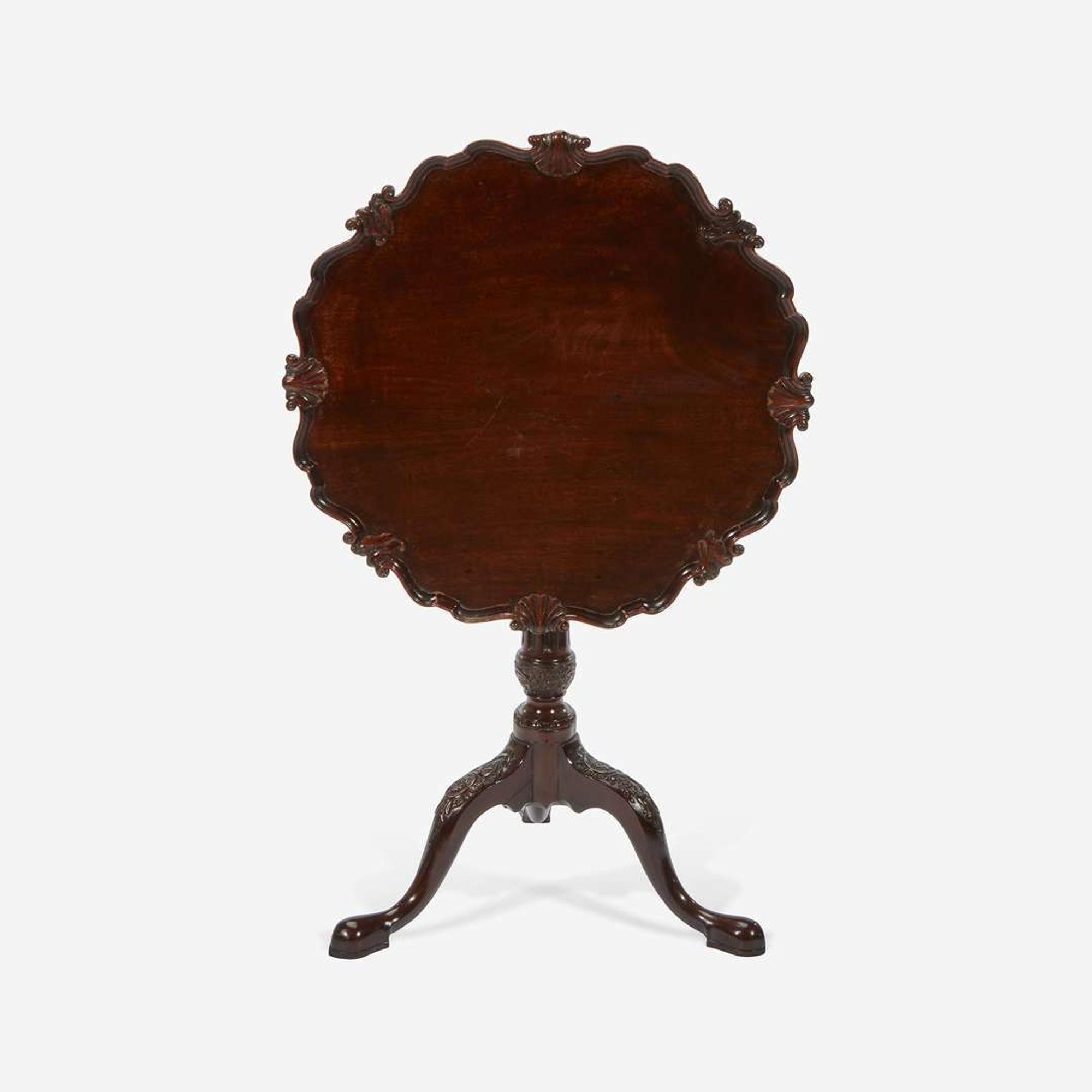 A George III Mahogany Tilt-Top Tea Table with Shaped and Moulded Edge Late 18th century
