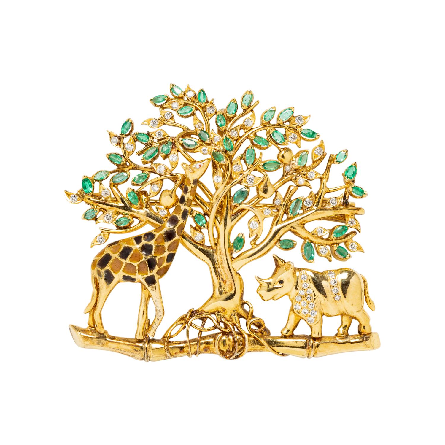 YELLOW GOLD, DIAMOND AND EMERALD SAFARI PENDANT/BROOCH