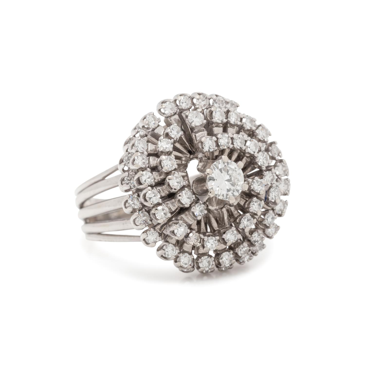 WHITE GOLD AND DIAMOND RING