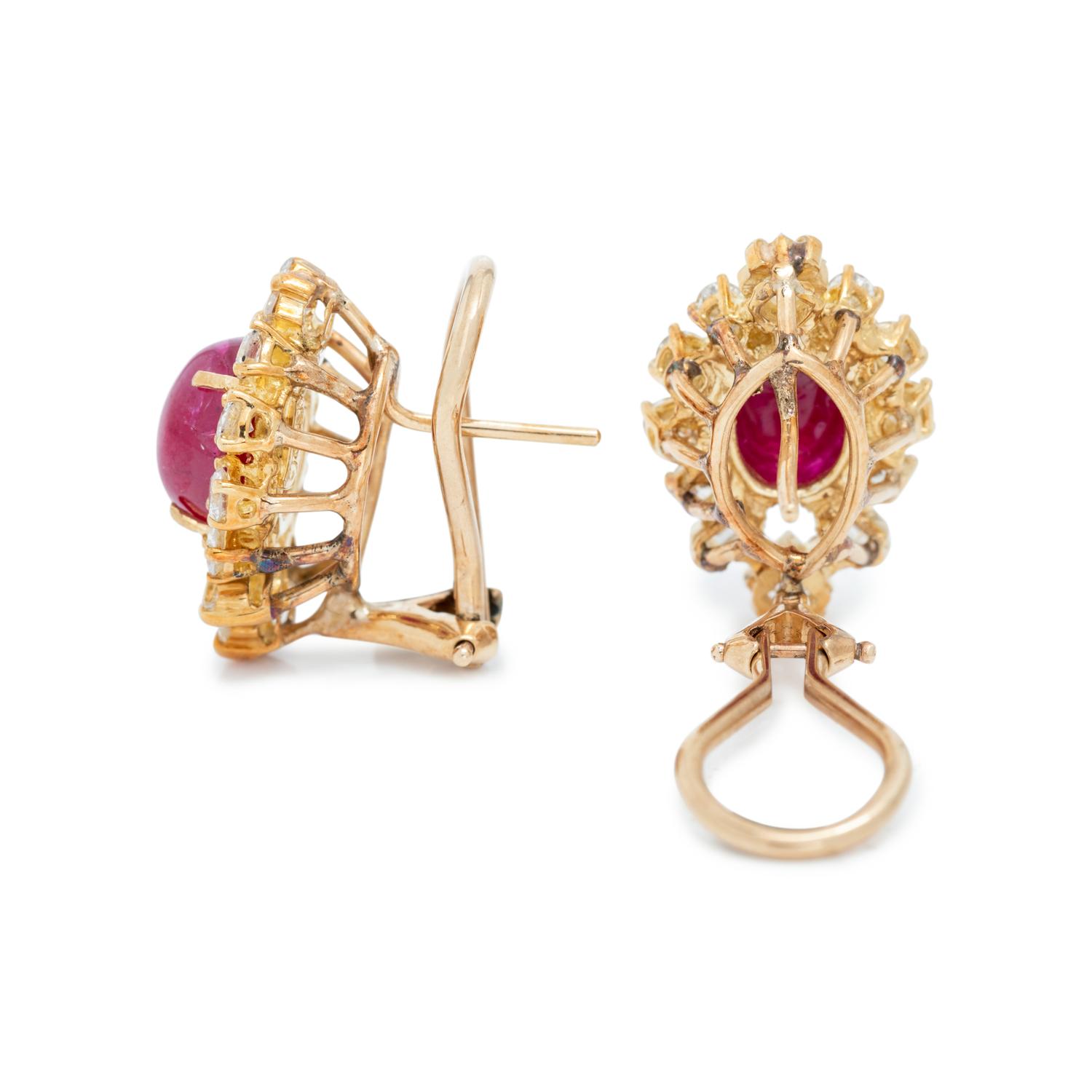 YELLOW GOLD, RUBY AND DIAMOND SET