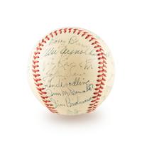 A 1952 New York Yankees Team Signed Autograph Baseball Including Mickey Mantle (Beckett Authentication Services)