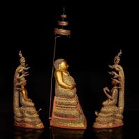 An associated Thai Rattanakosin-style gilt-lacquered bronze Buddhist triad 泰國銅鎏金佛像三尊