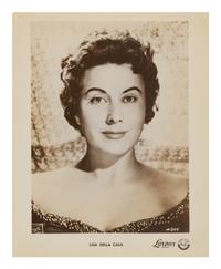 [20TH-CENTURY OPERA SINGERS]. A group of 7 photographs of opera singers from the 1950s-1960s, most signed, comprising images of: