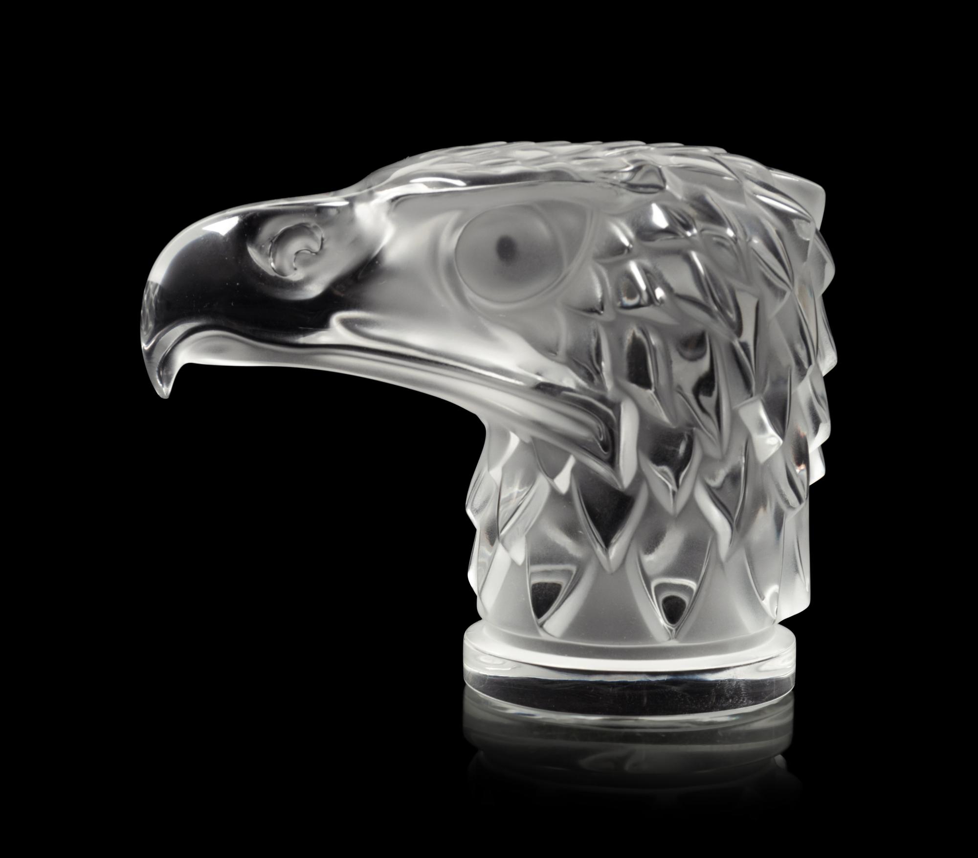 A Lalique Tête d'Aigle Paperweight