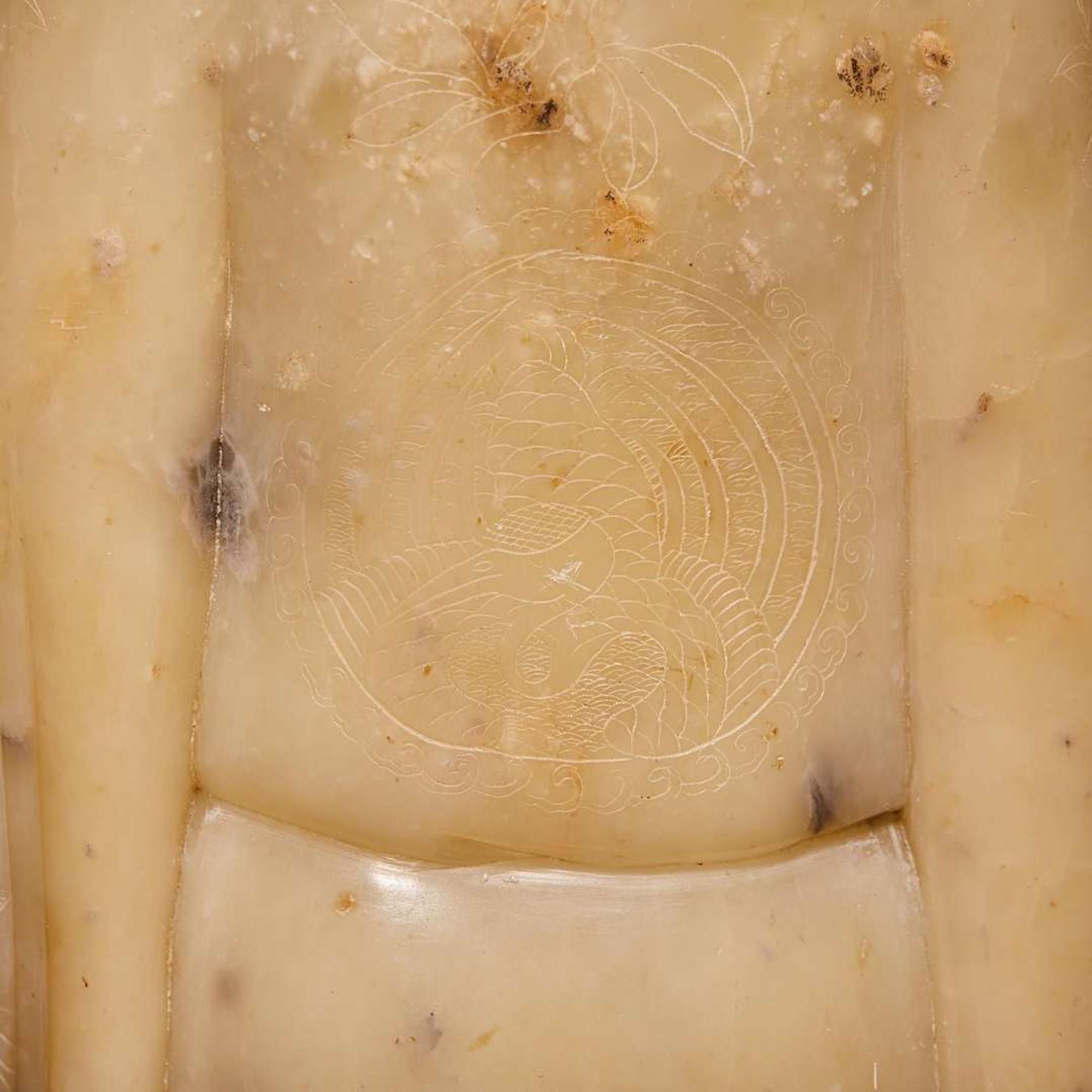 A Chinese carved soapstone figure of Shoulao 壽山石雕羅漢 Qing dynasty ?