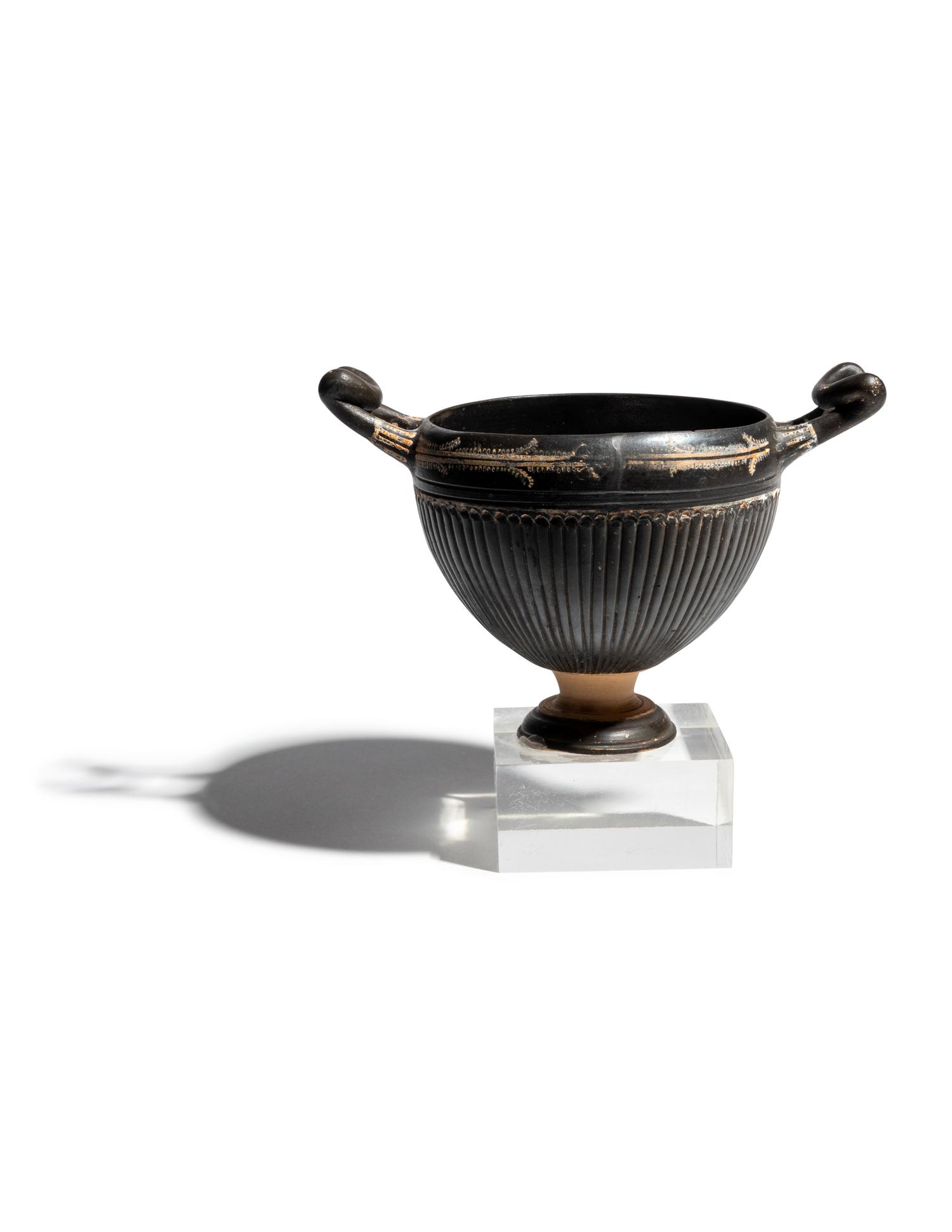 An Apulian Gnathian-Ware Ribbed Kotyle