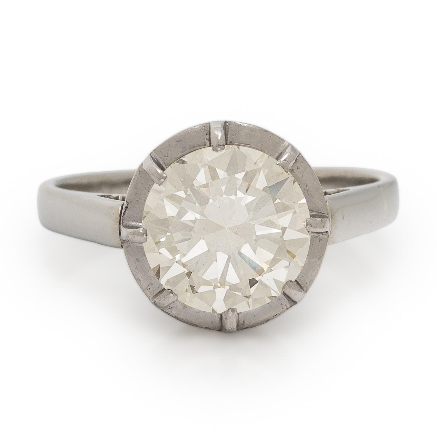 Diamond and White Gold Ring