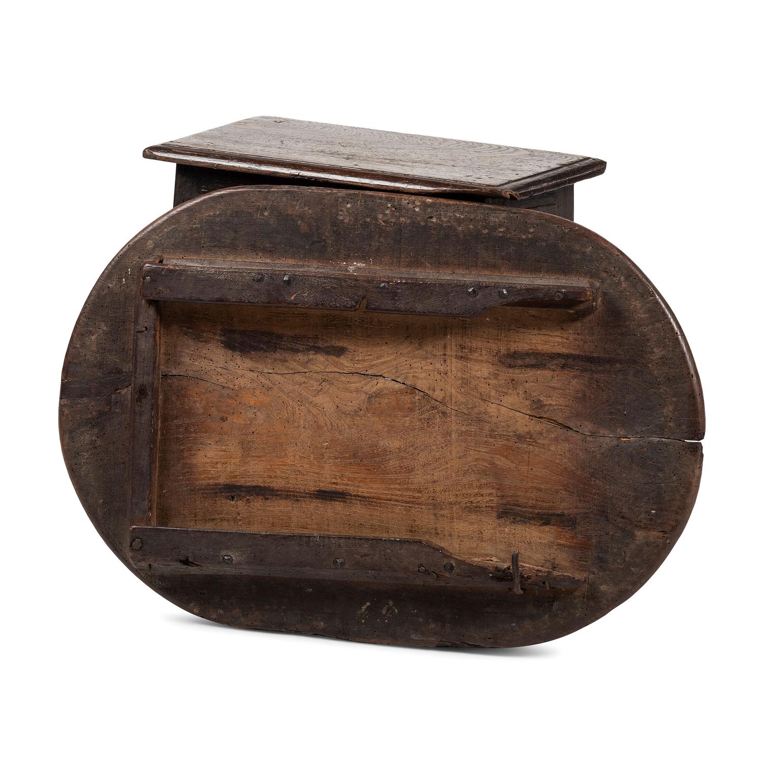A William and Mary Turned Oak Slide-Top Tavern Table Stool