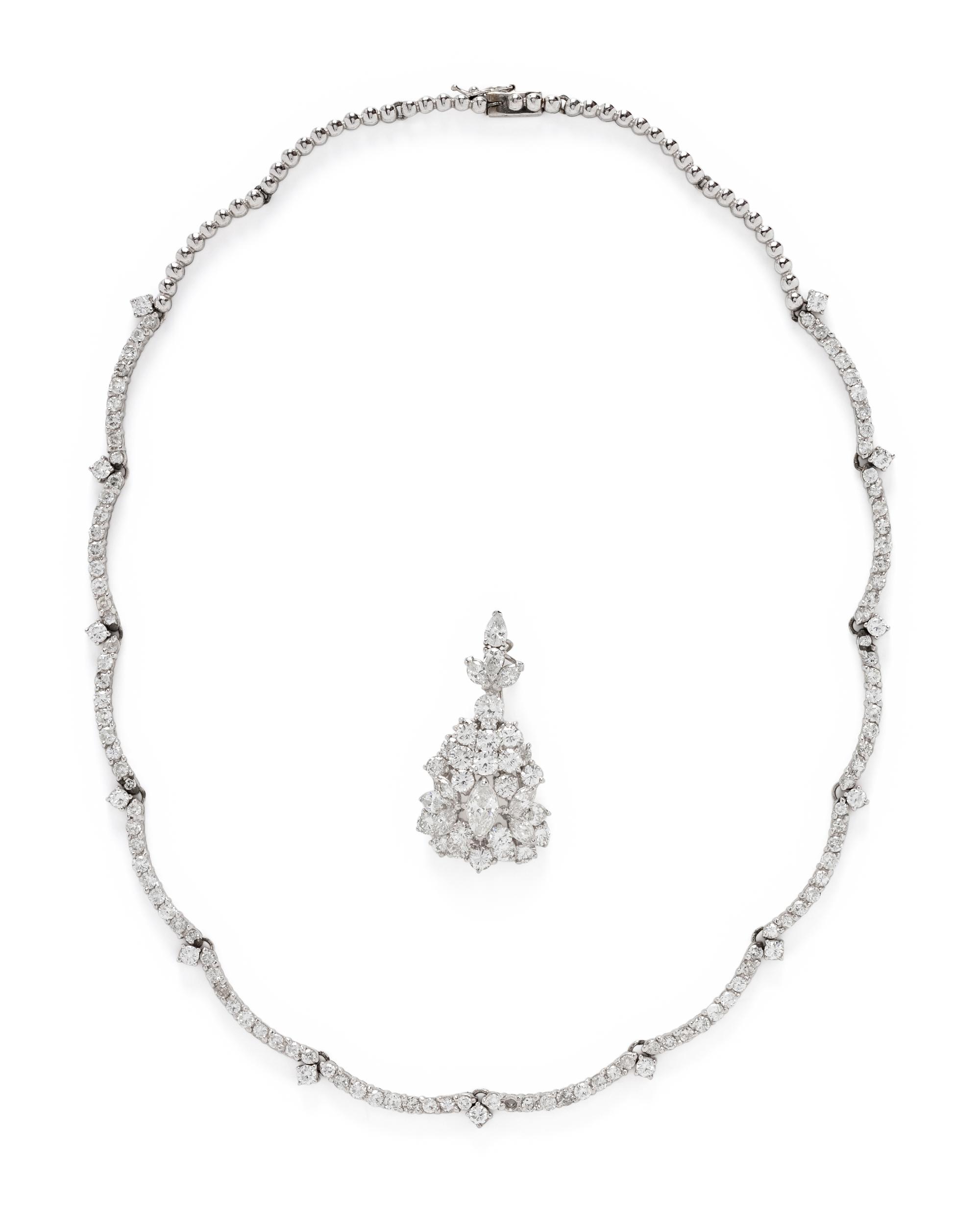 DIAMOND NECKLACE WITH ENHANCER