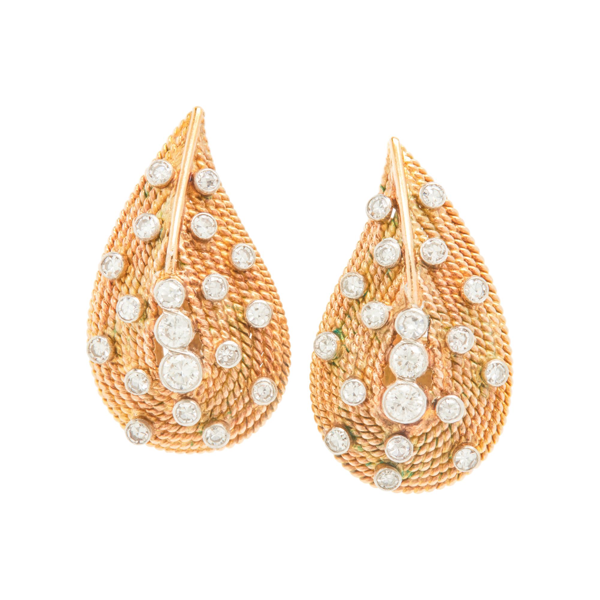 YELLOW GOLD AND DIAMOND CLIP EARRINGS