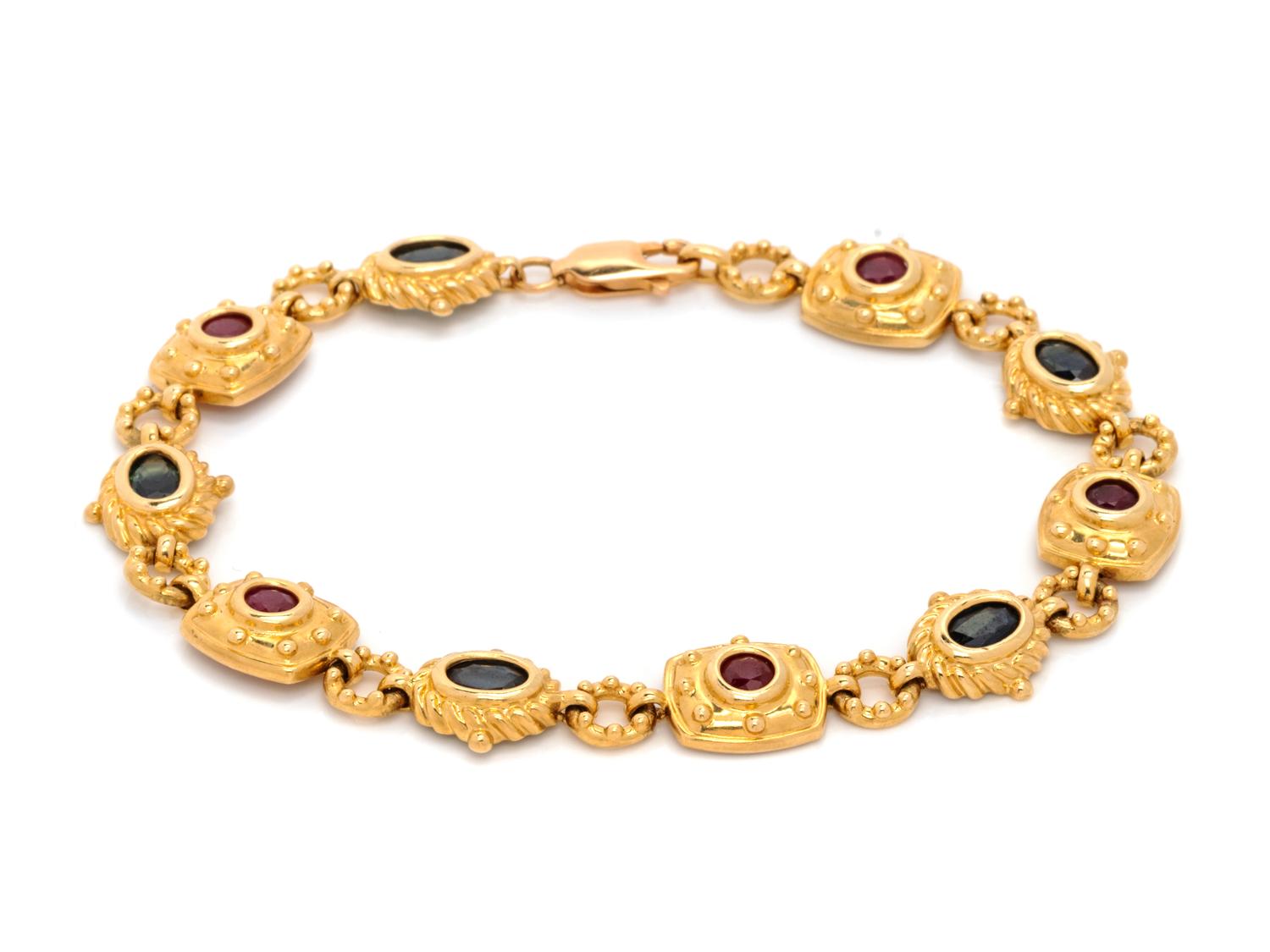 YELLOW GOLD, SAPPHIRE AND RUBY BRACELET