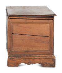 A Poplar and Pine Hummingbird-Inlaid Blanket Chest