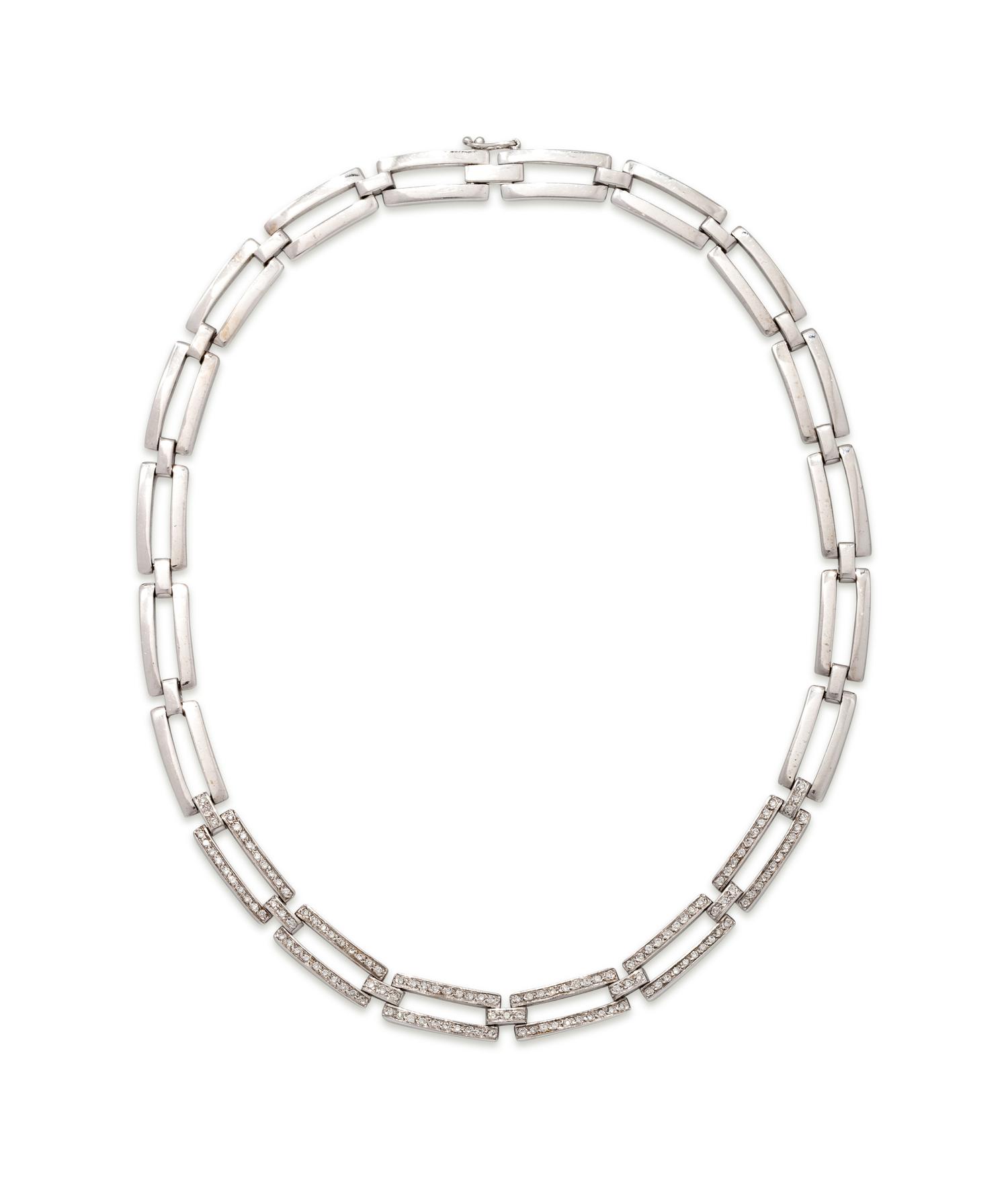 WHITE GOLD AND DIAMOND NECKLACE