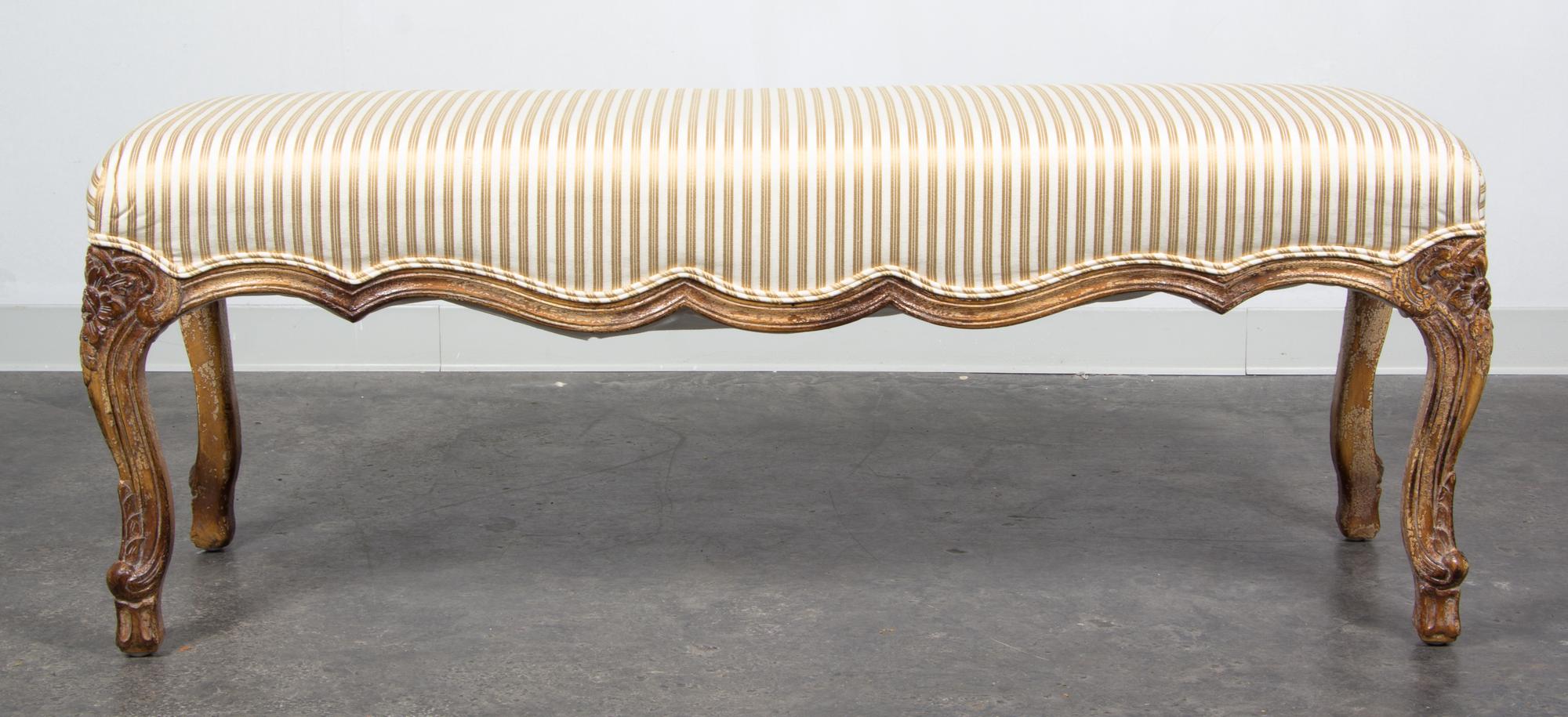 A Louis XV Style Window Seat Height 21 x width 56 x depth 18 inches. — 19TH/20TH CENTURY