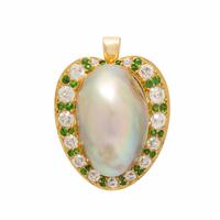 Mabé Pearl, Tsavorite Garnet, Diamond, and Yellow Gold Pendant Brooch