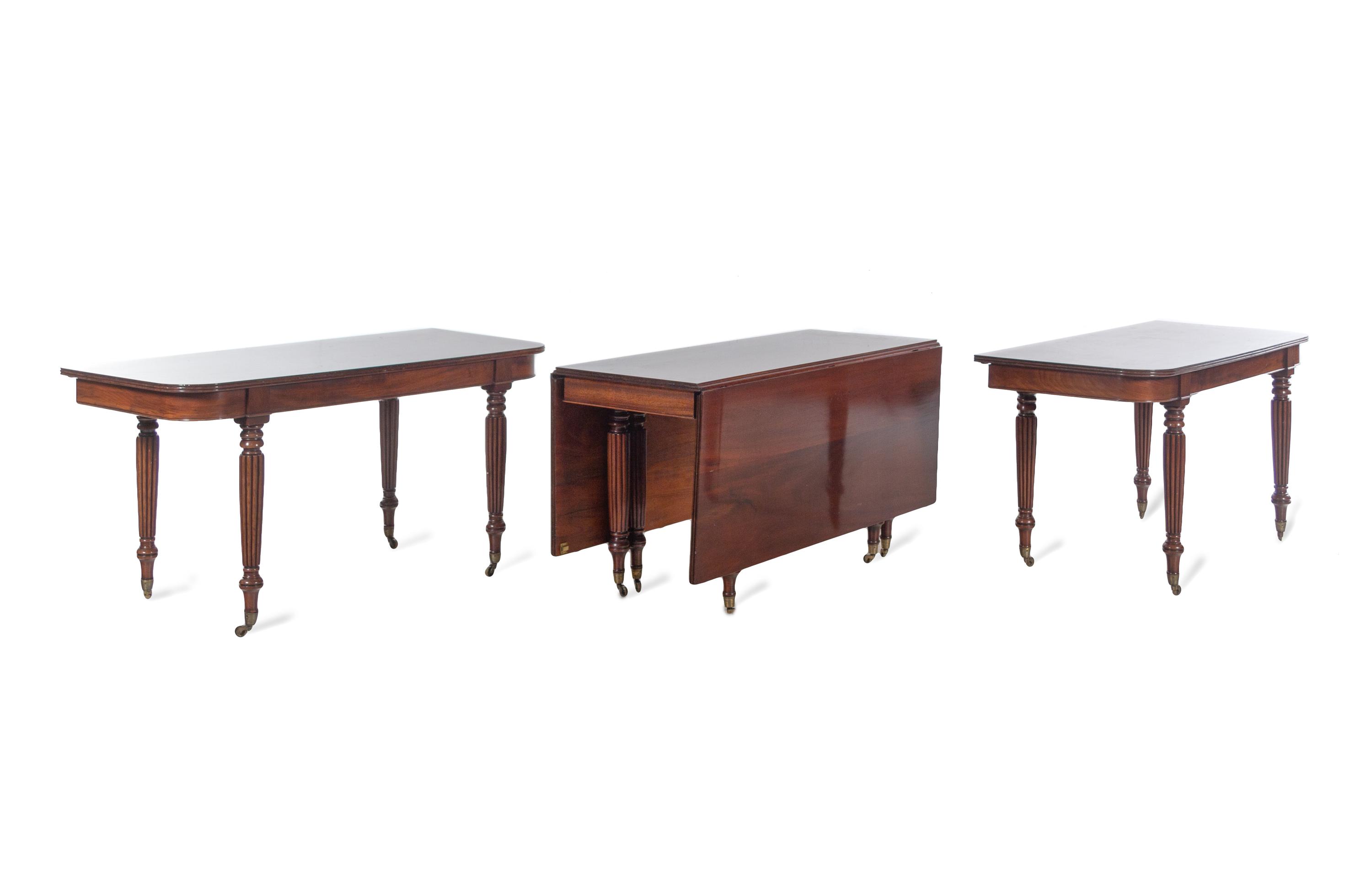 An English Mahogany Extension Dining Table