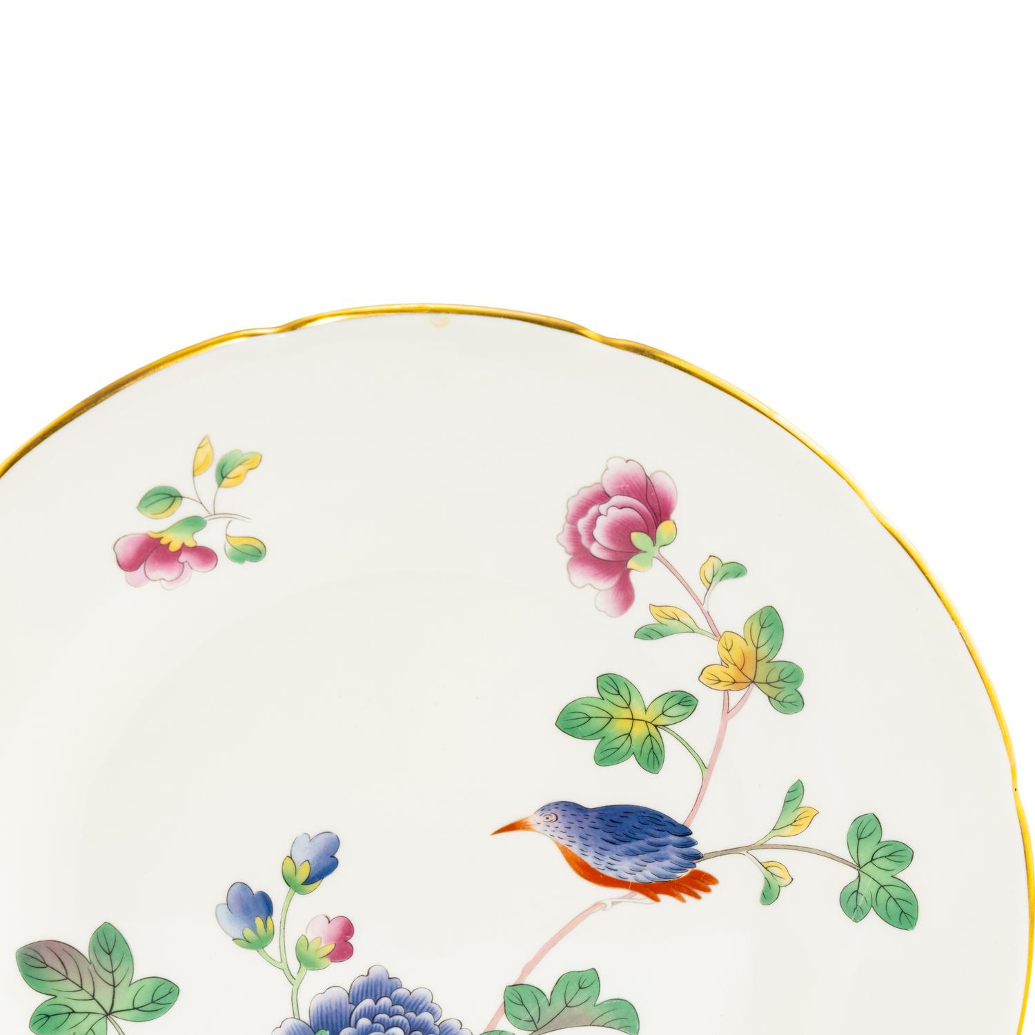 A Wedgwood Cuckoo Porcelain Tureen and Underplate