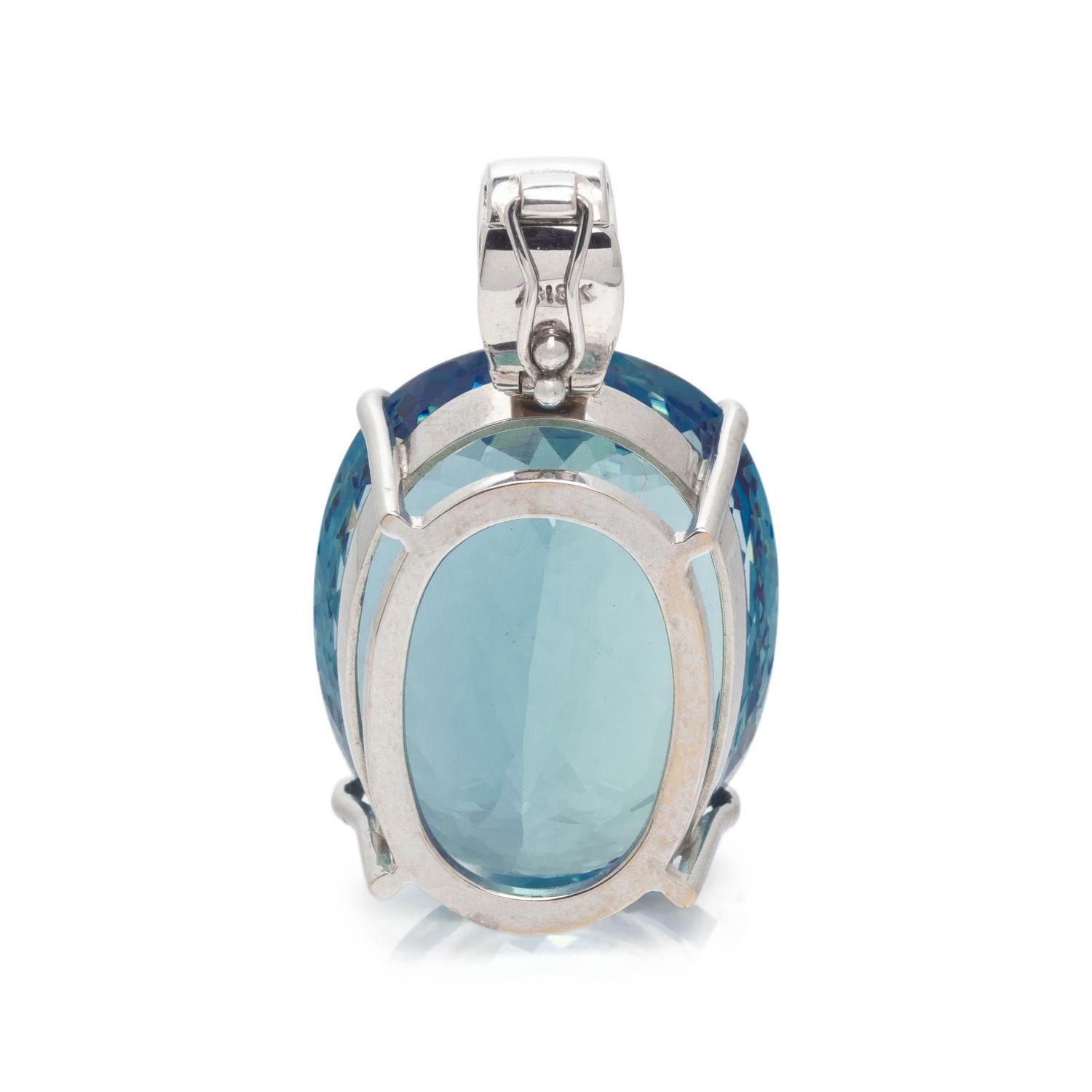 AQUAMARINE PENDANT