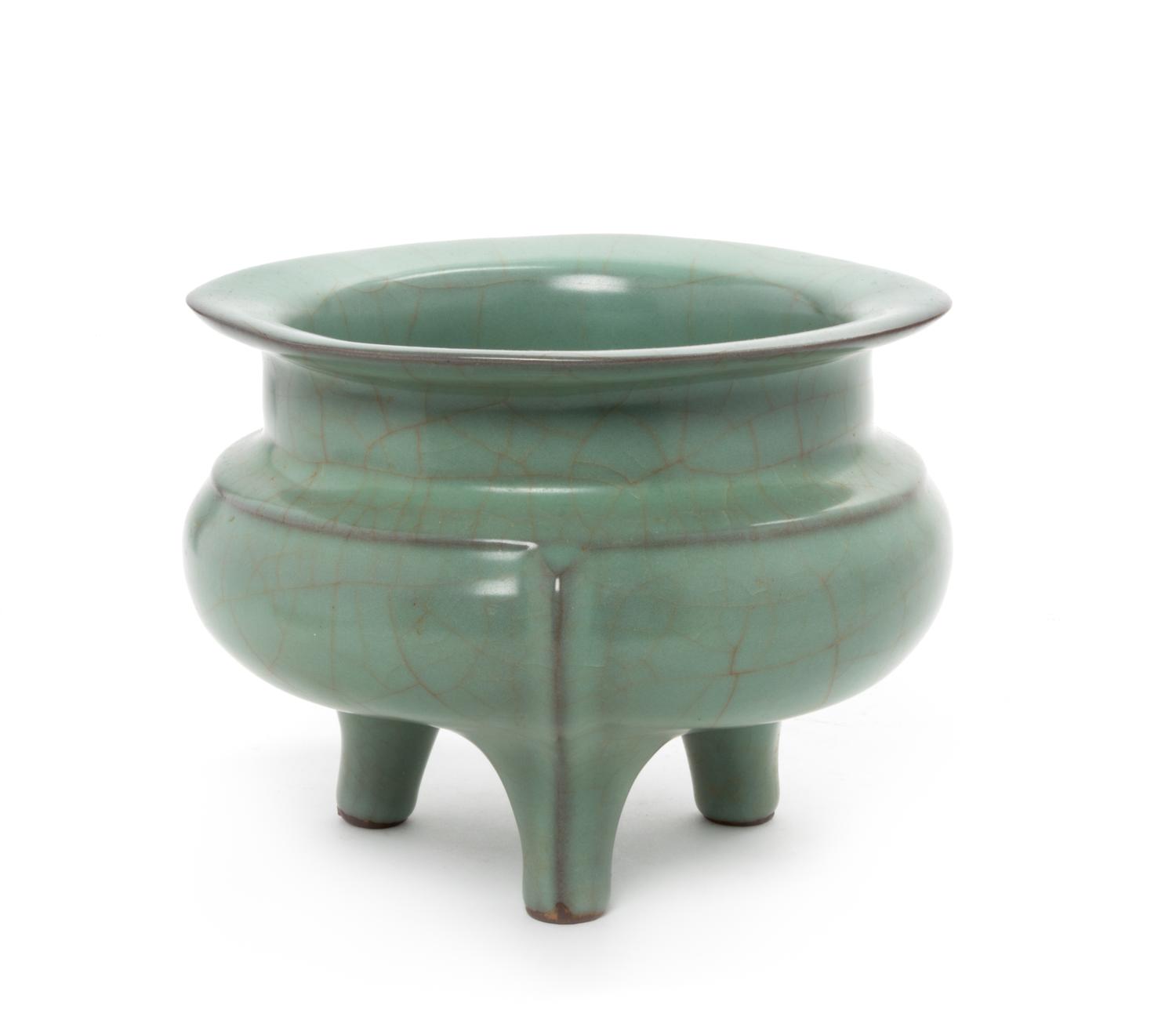 A Chinese Guan- Type Porcelain Incense Burner Diameter 8 1/4 inches. — 20TH CENTURY