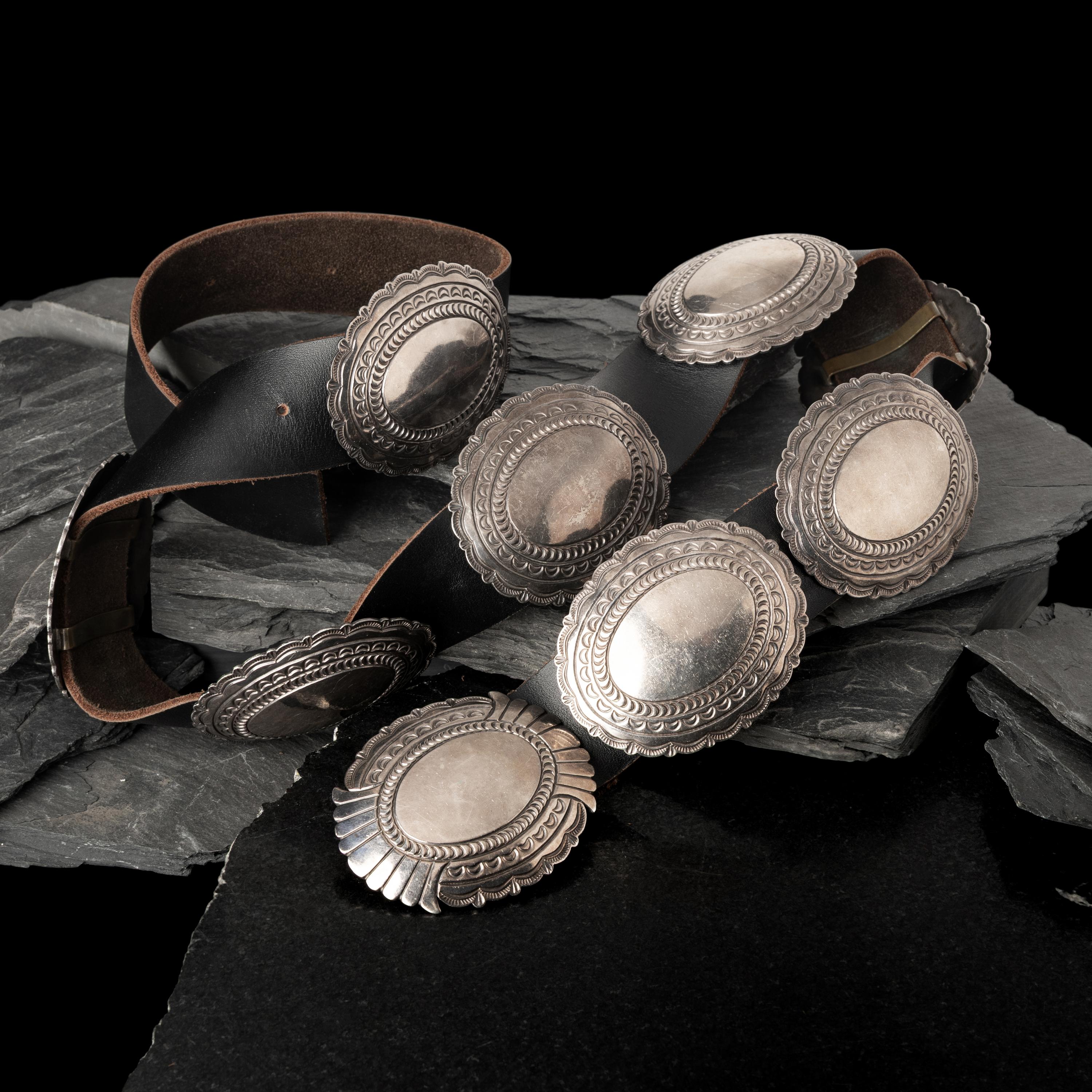 Leonard Nez (Diné, act. since 1980s) — Sterling Silver Concha Belt