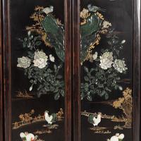 A Chinese Hardstone Mounted Six-Panel Floor Screen, 20th Century — 近代 黑漆地硬木嵌寳六扇屏