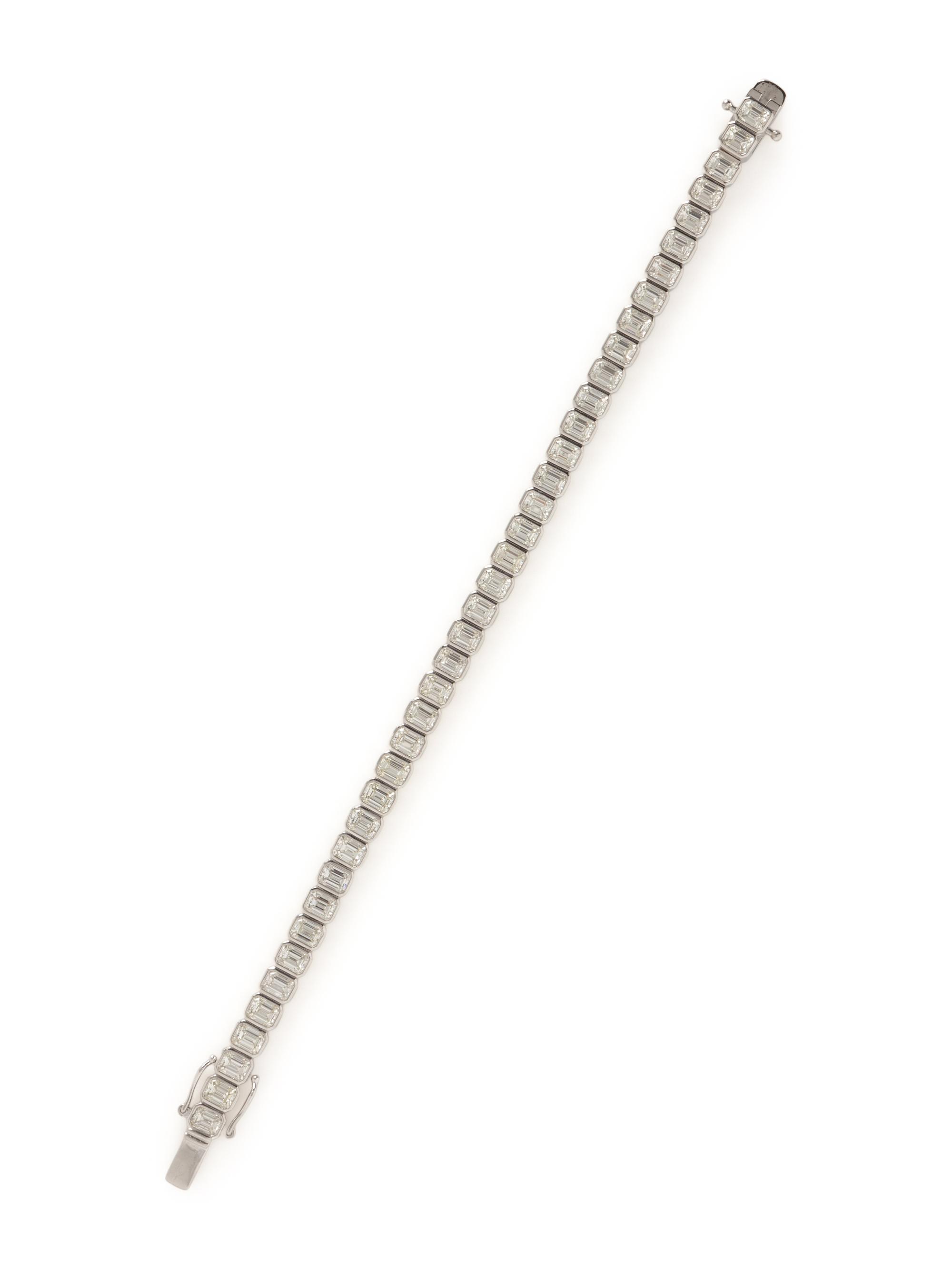 DIAMOND AND PLATINUM BRACELET