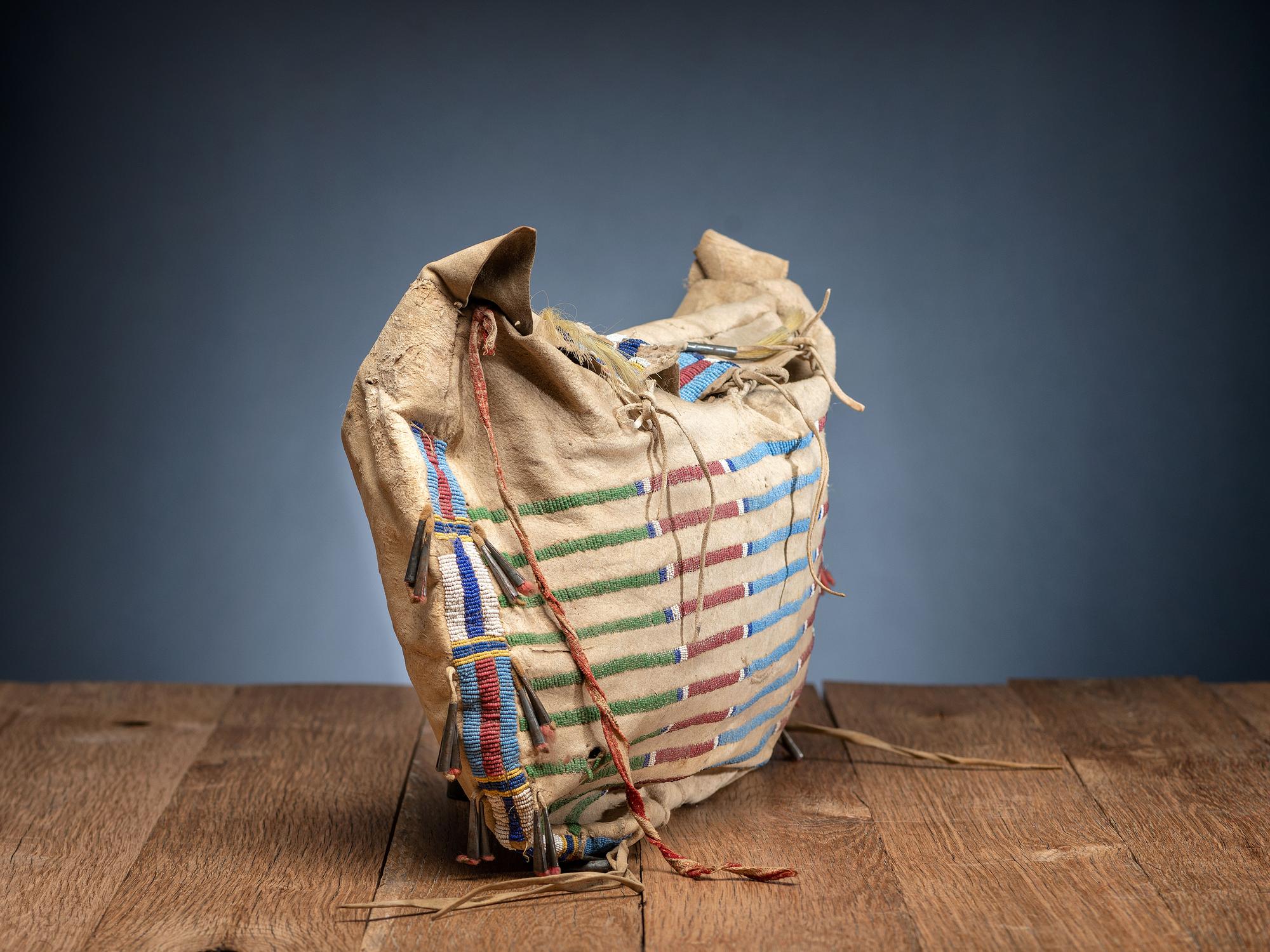 Sioux Beaded Hide Possible Bag