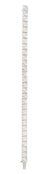 A Platinum and Diamond Bracelet, 14.80 dwts.