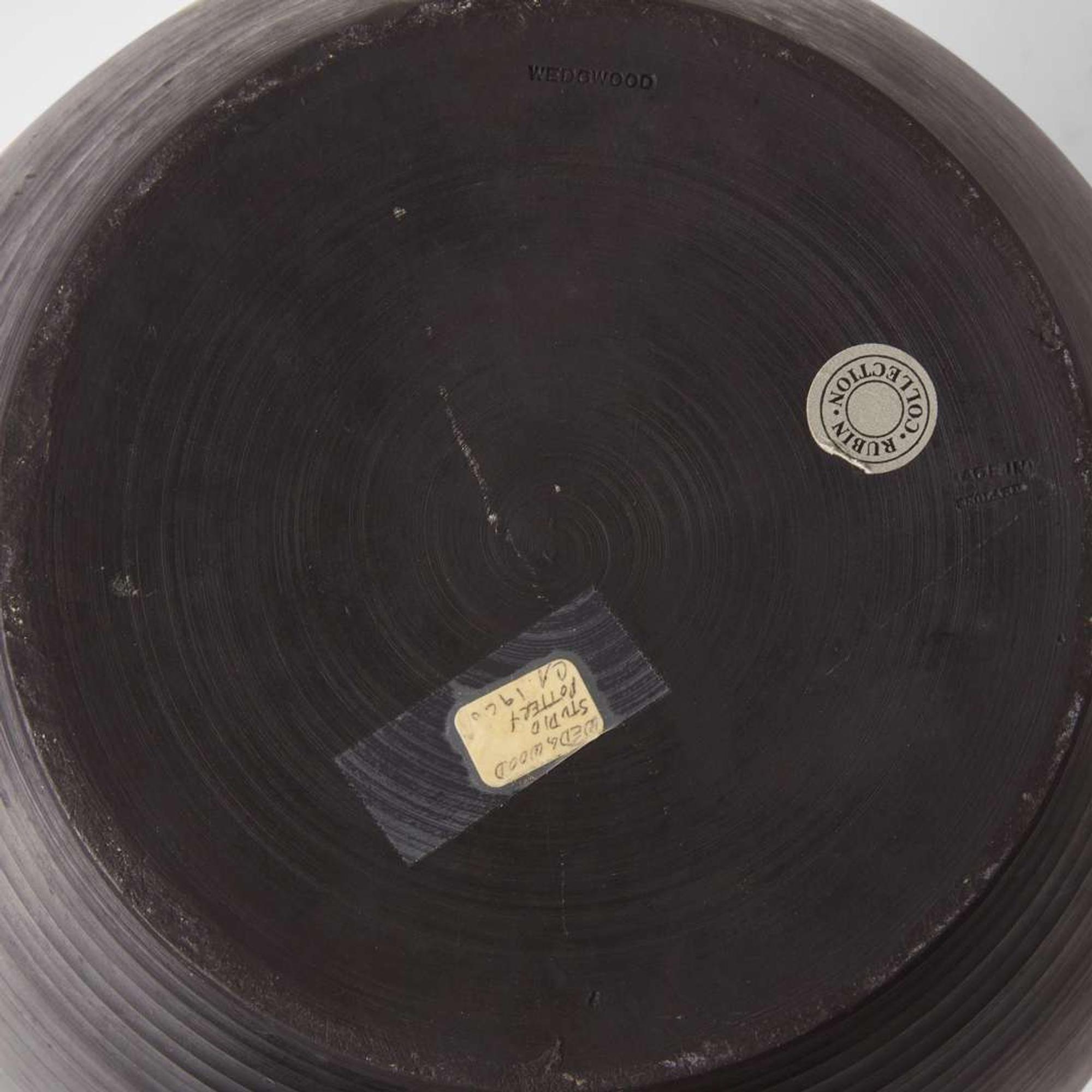 A Wedgwood Black Basalt Studio Pottery Vessel, UK, circa 1960