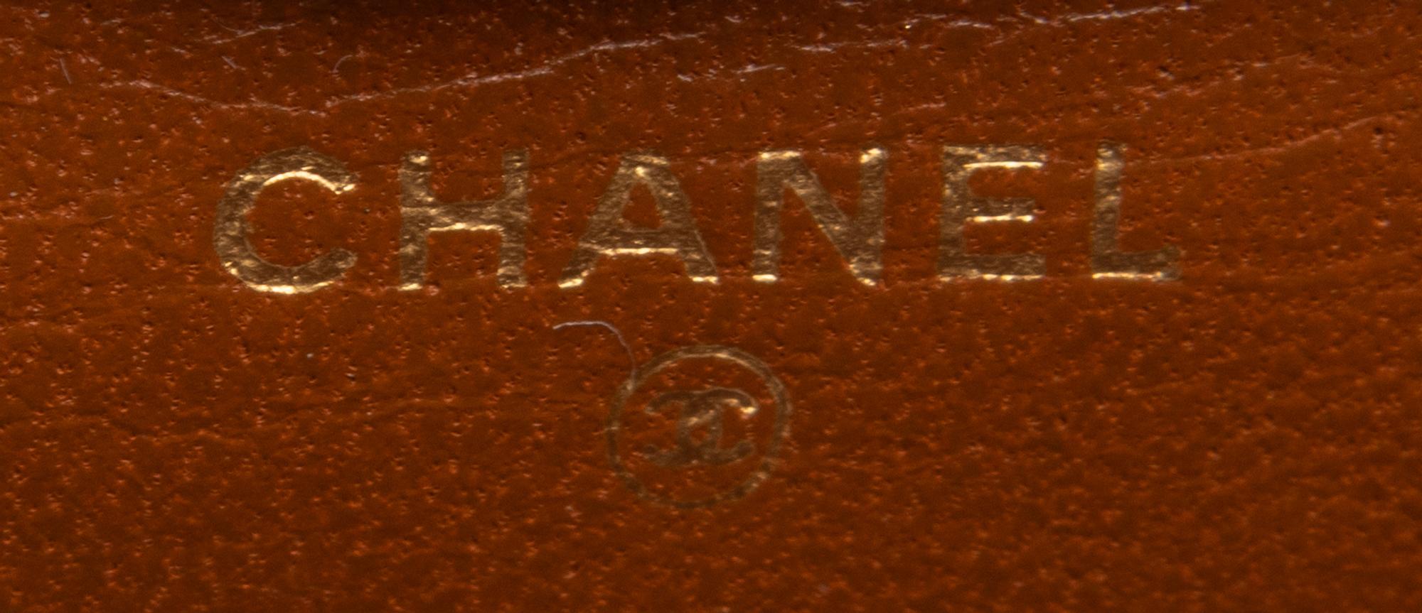 CHANEL, MINI CLASSIC FLAP ON CHAIN BELT