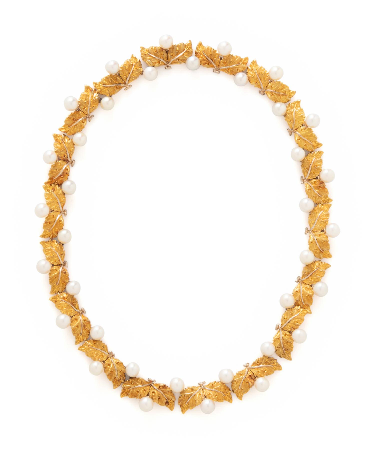 BUCCELLATI, YELLOW GOLD AND CULTURED PEARL LEAF MOTIF COLLAR NECKLACE