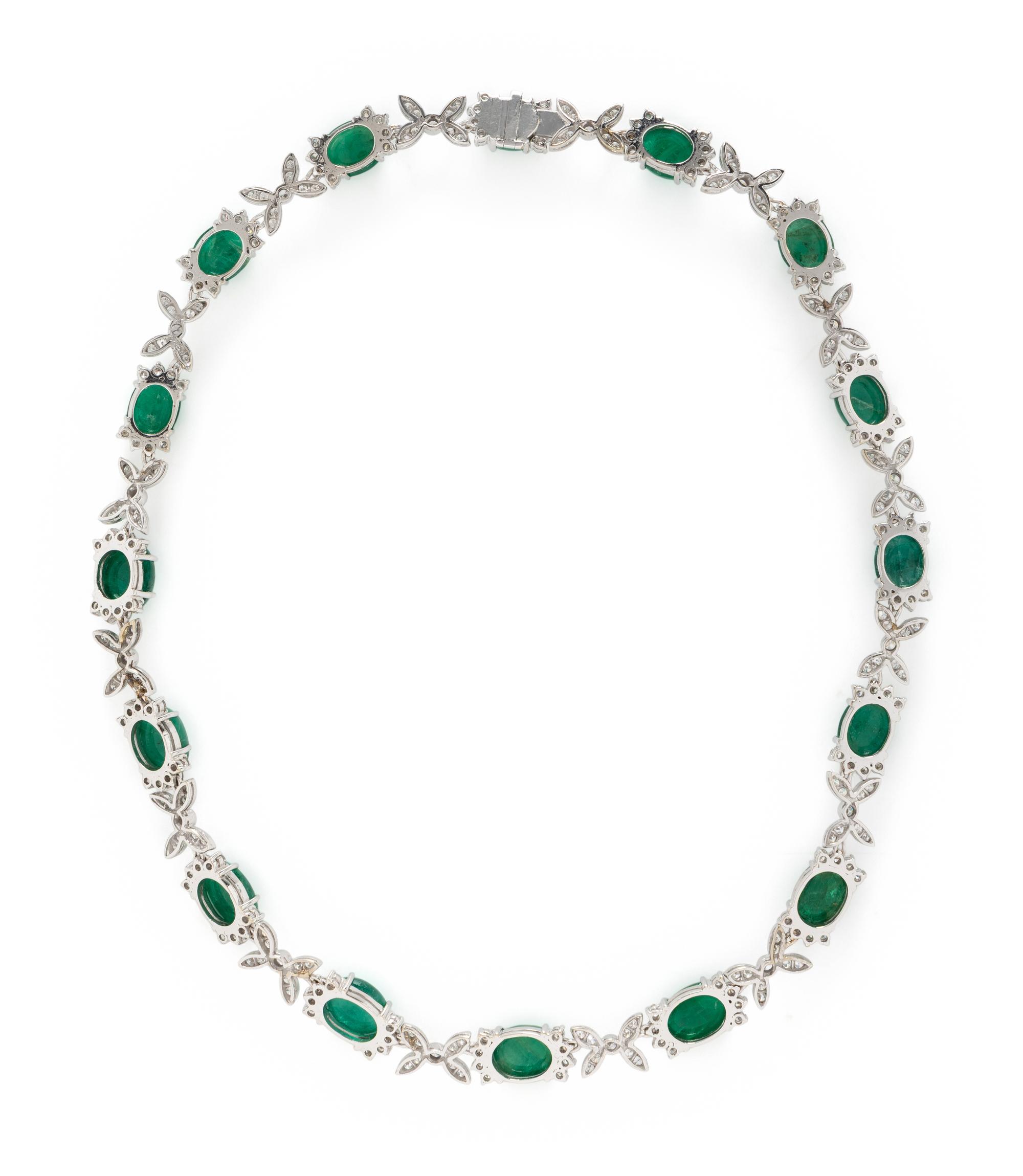 EMERALD AND DIAMOND NECKLACE